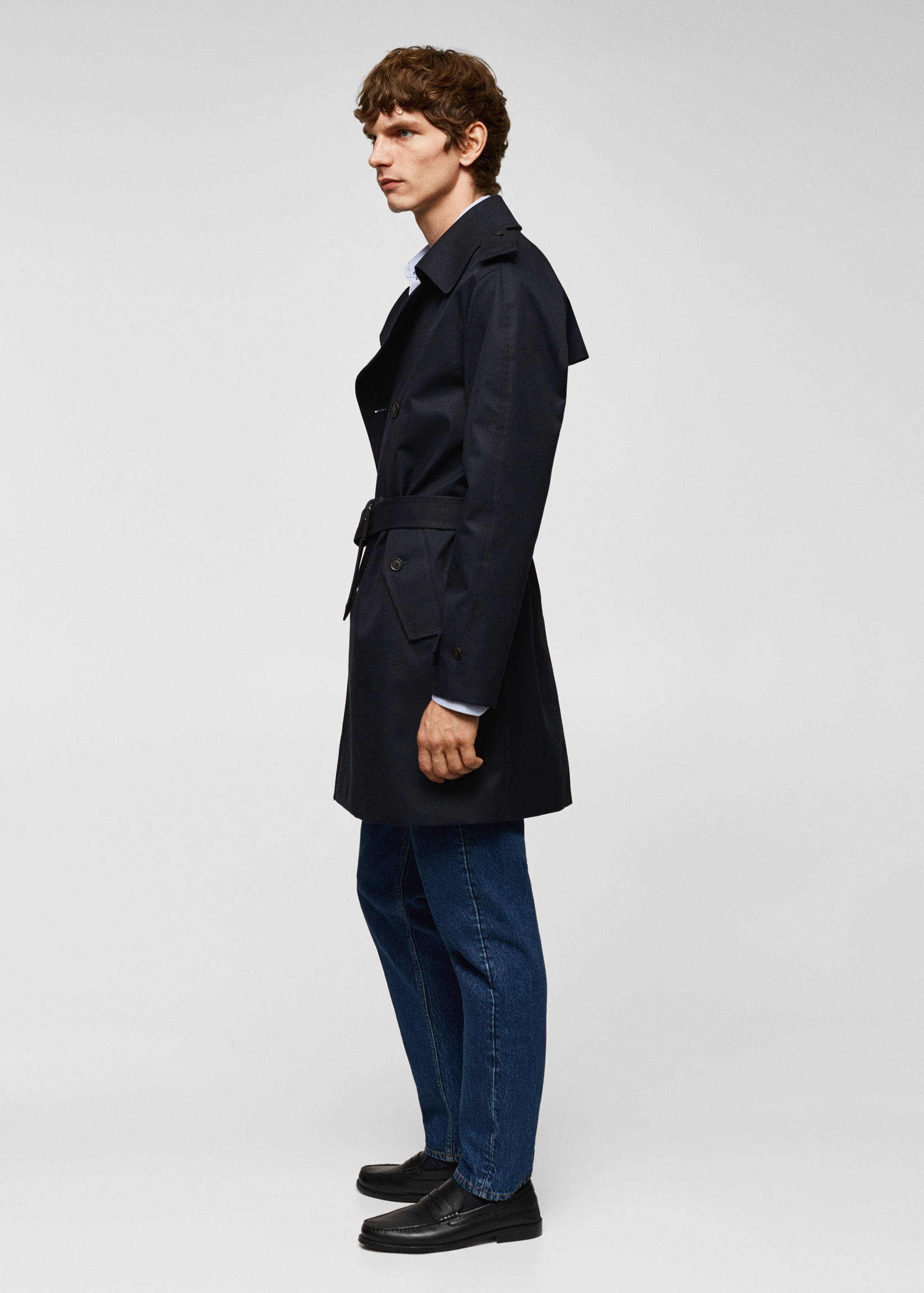 Classic water-repellent trench coat - Details of the article 2