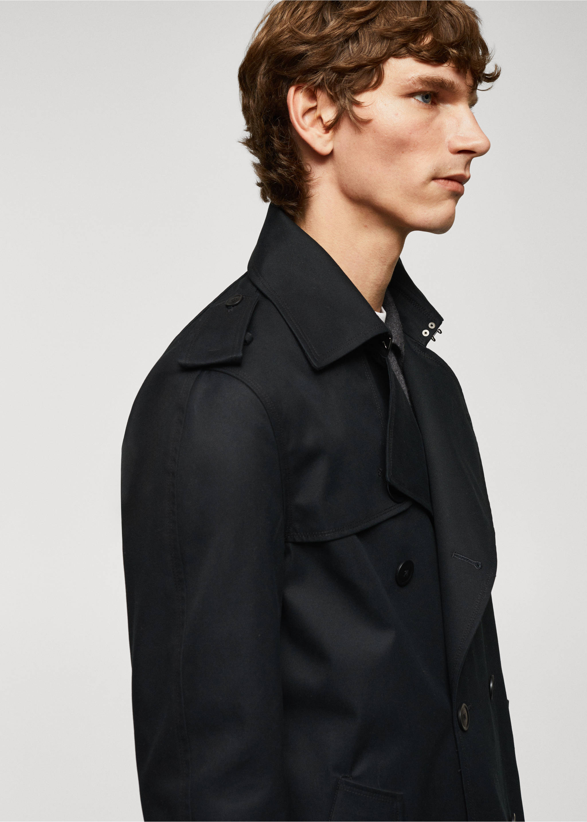 Classic water-repellent trench coat - Details of the article 4, Black. Ref: 57094384-00.