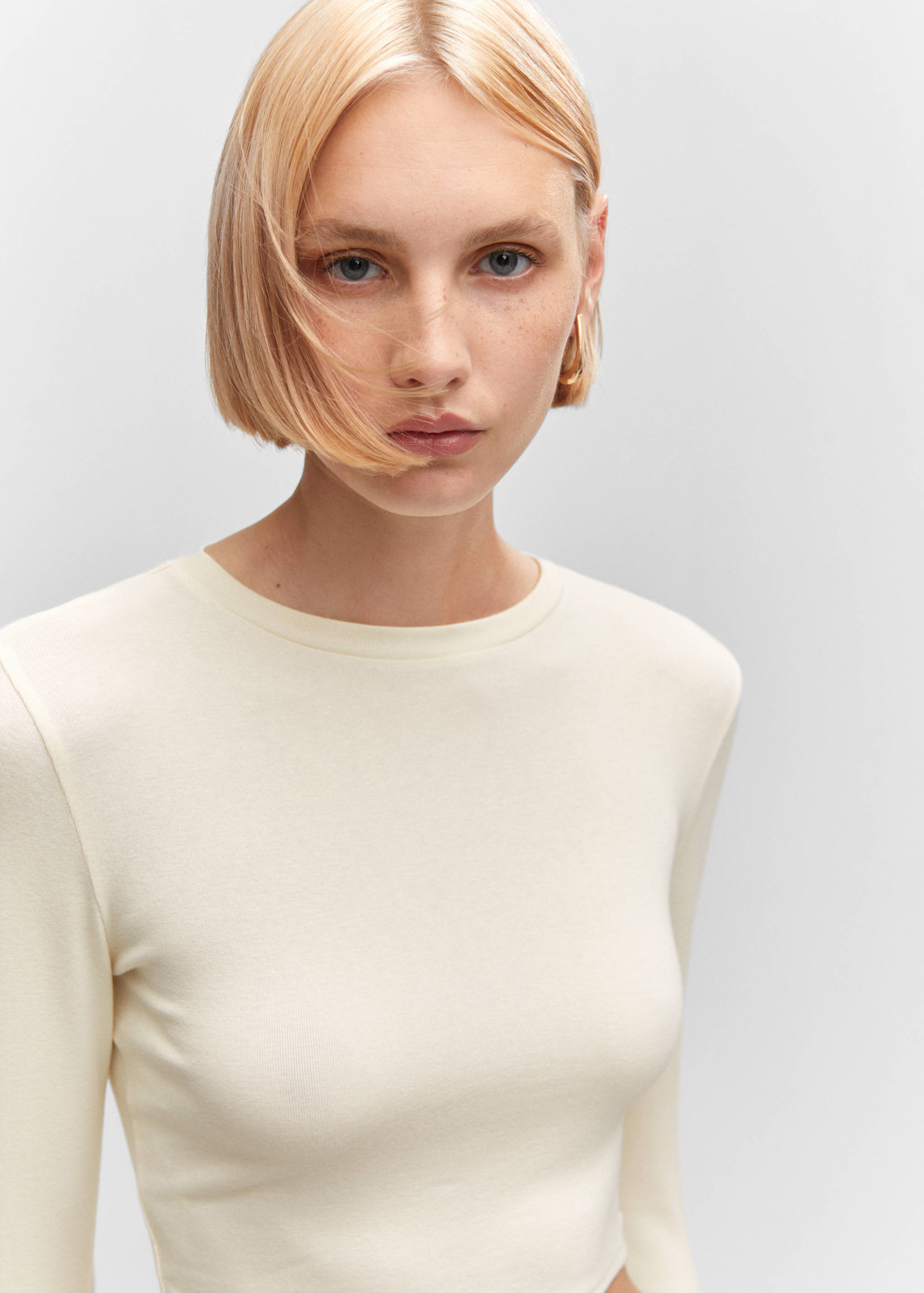 Cropped modal t-shirt - Details of the article 1