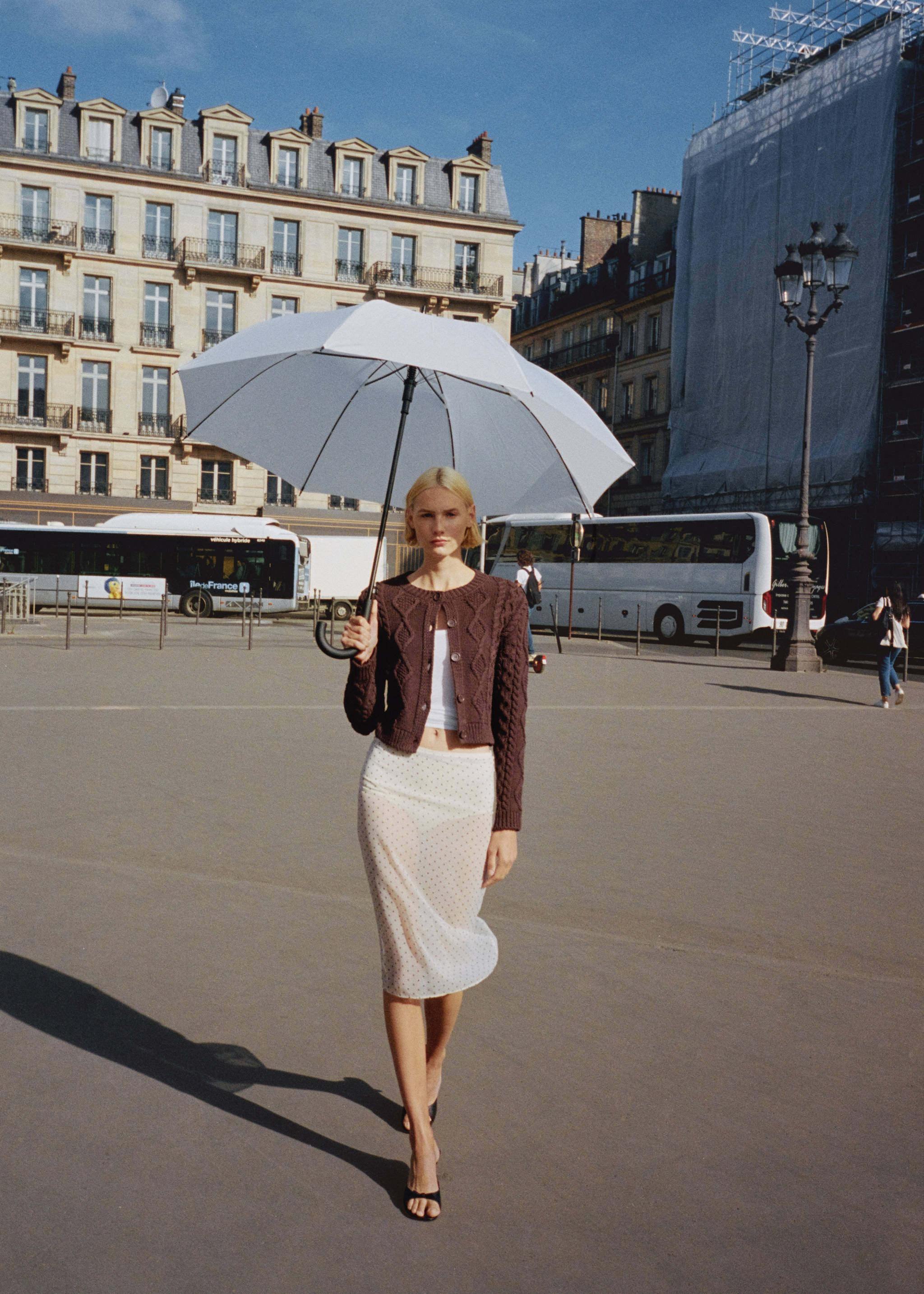 Cardigan mit Zopfmuster - Detail des Artikels 6