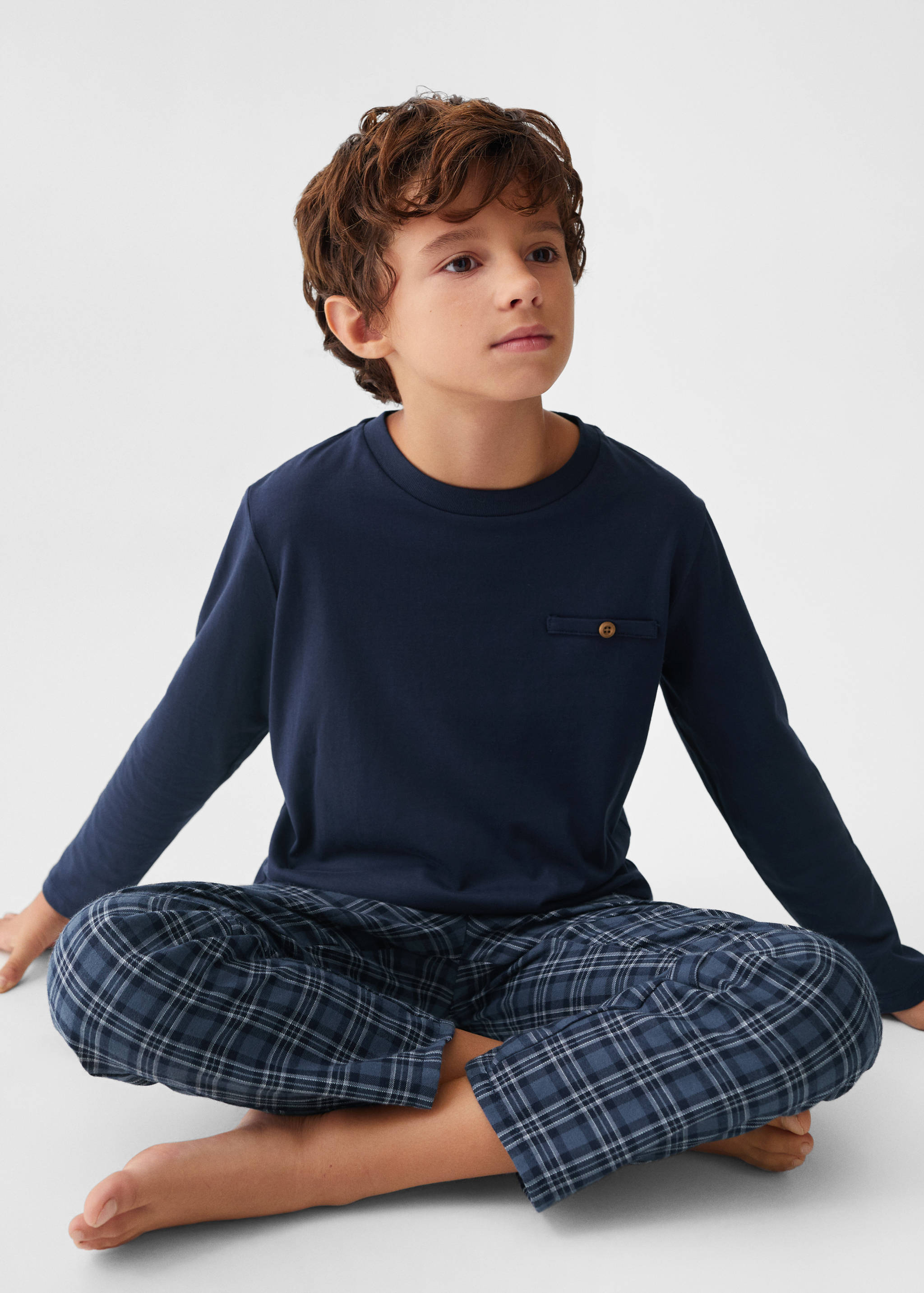 Two-pieces check long pyjamas - Details of the article 2