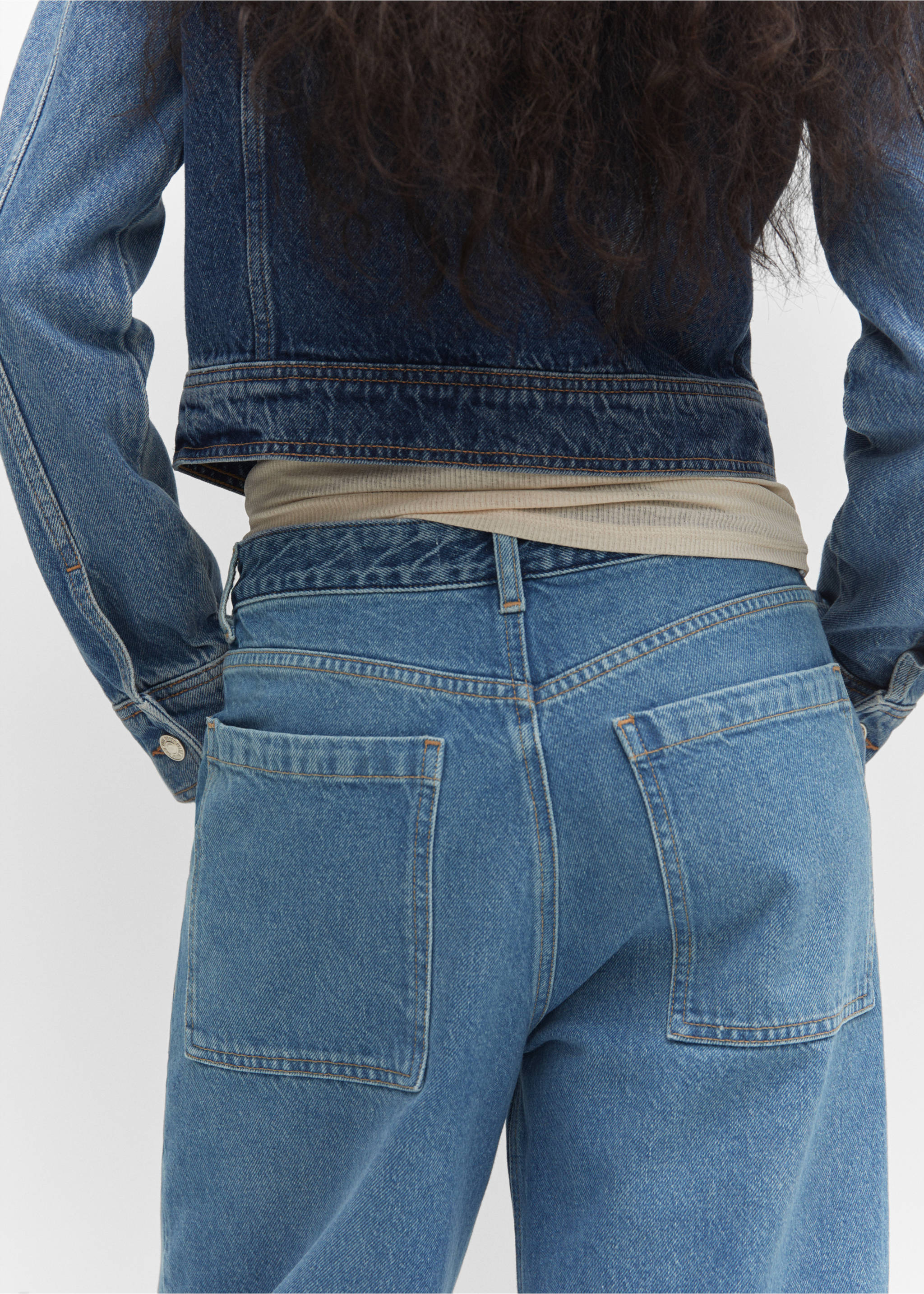 Two-tone wide leg jeans - Details of the article 6, Medium Blue. Ref: 57094779-00.