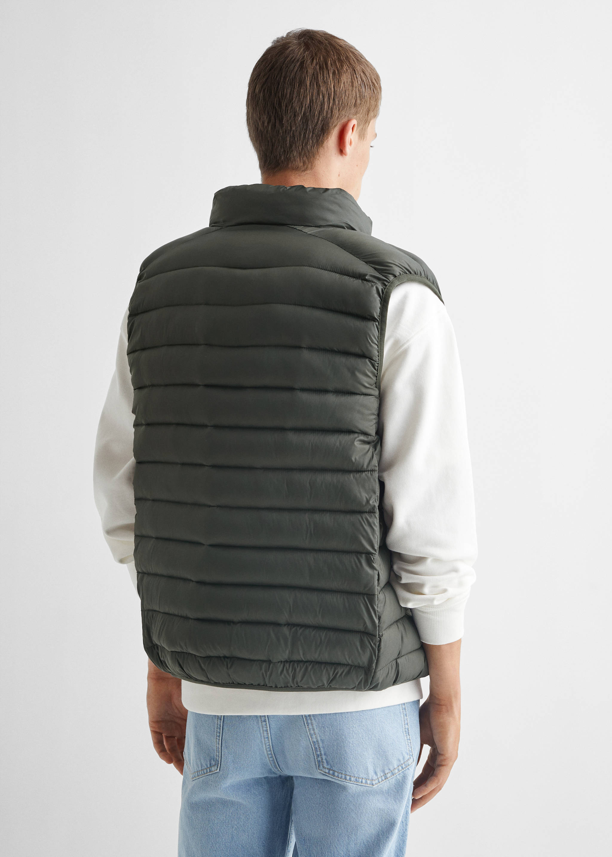 Prošívaná vesta - Zadní strana zboží