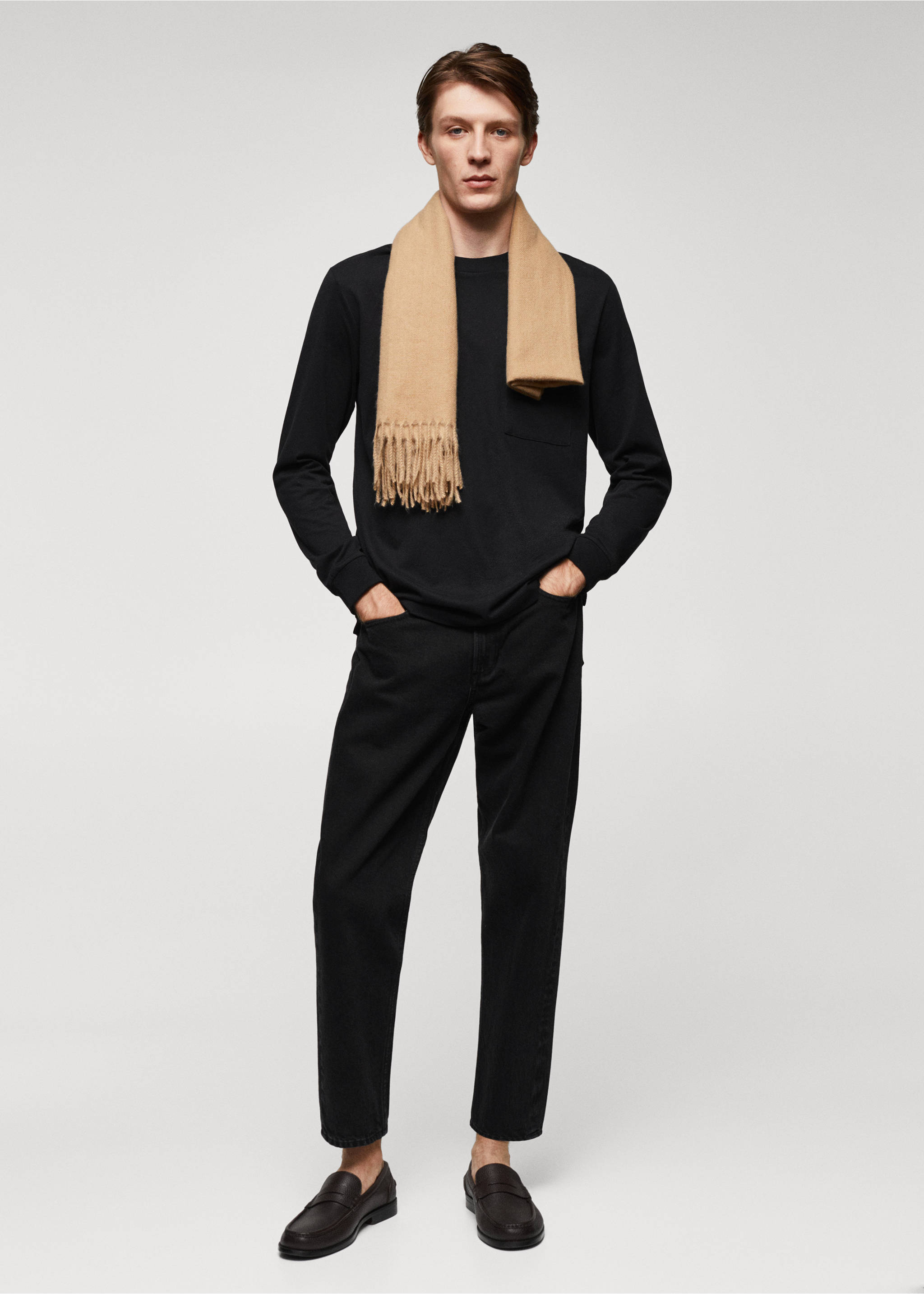 Long-sleeved t-shirt with pockets - General plane, Black. Ref: 57095961-00.