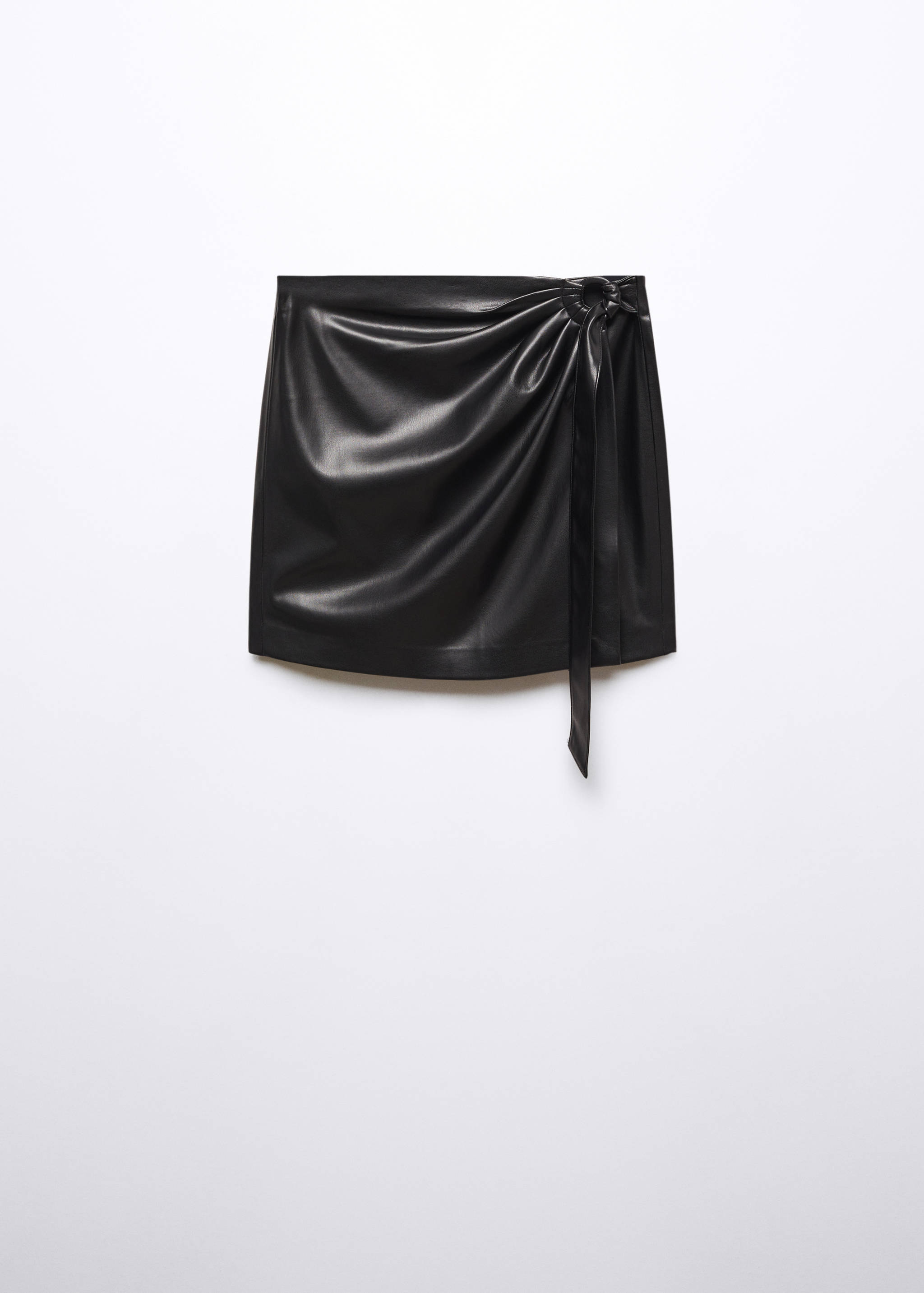 Short faux-leather skirt with buckle - Article without model
