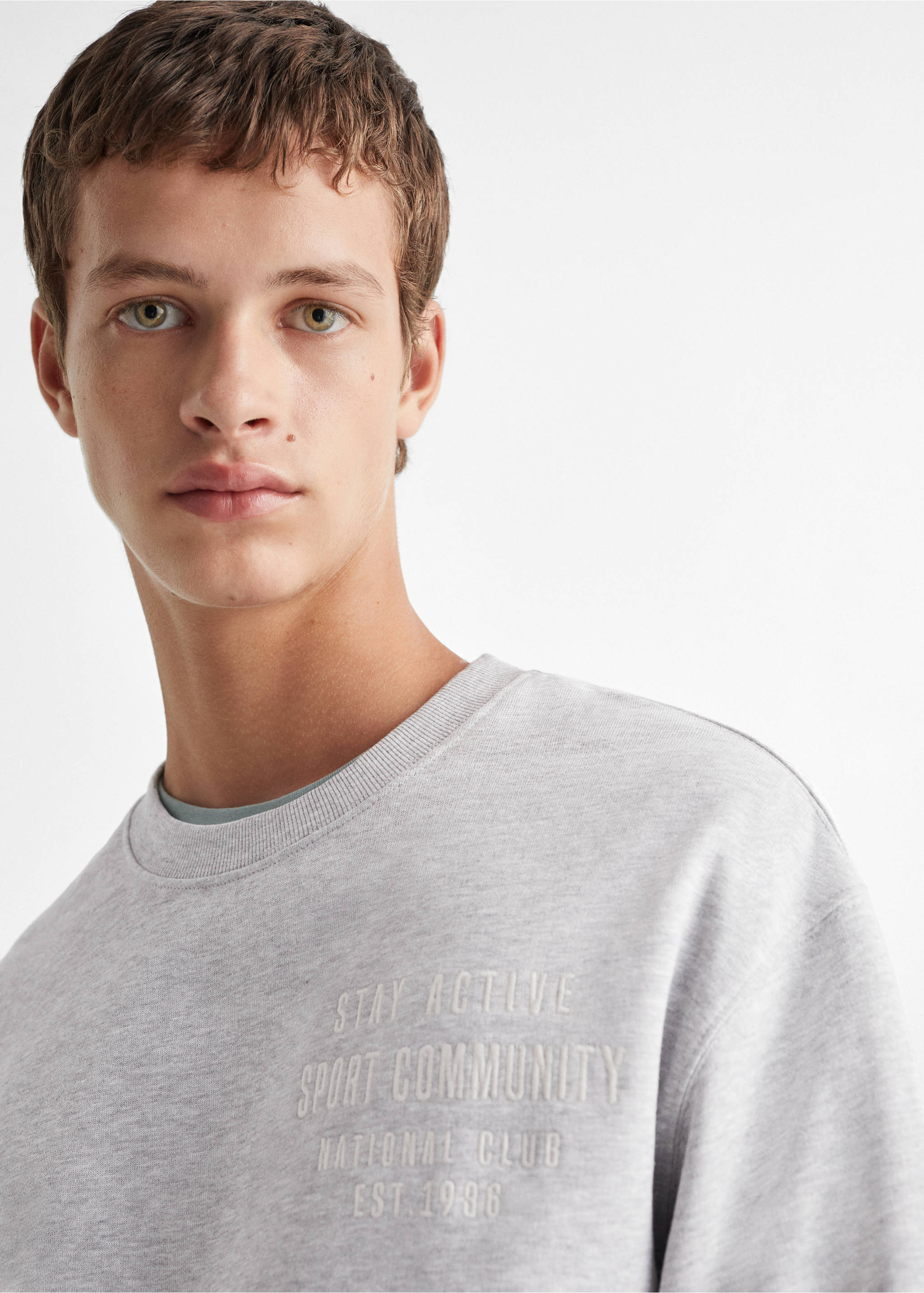 Printed message sweatshirt - Details of the article 1, Grey. Ref: 57095984-00.