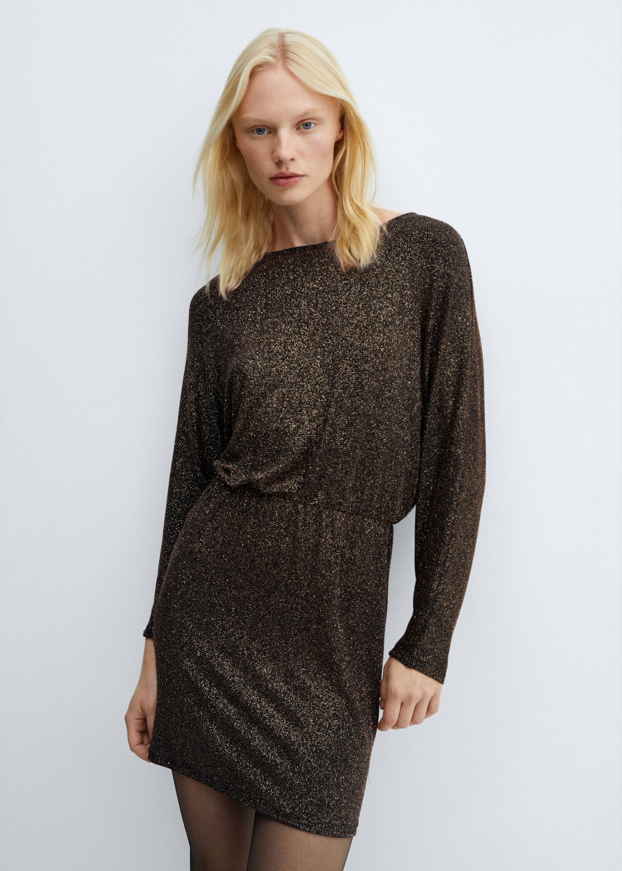 Φόρεμα κοντό γυαλιστερό ελαστική μέση - Μεσαίο πλάνο