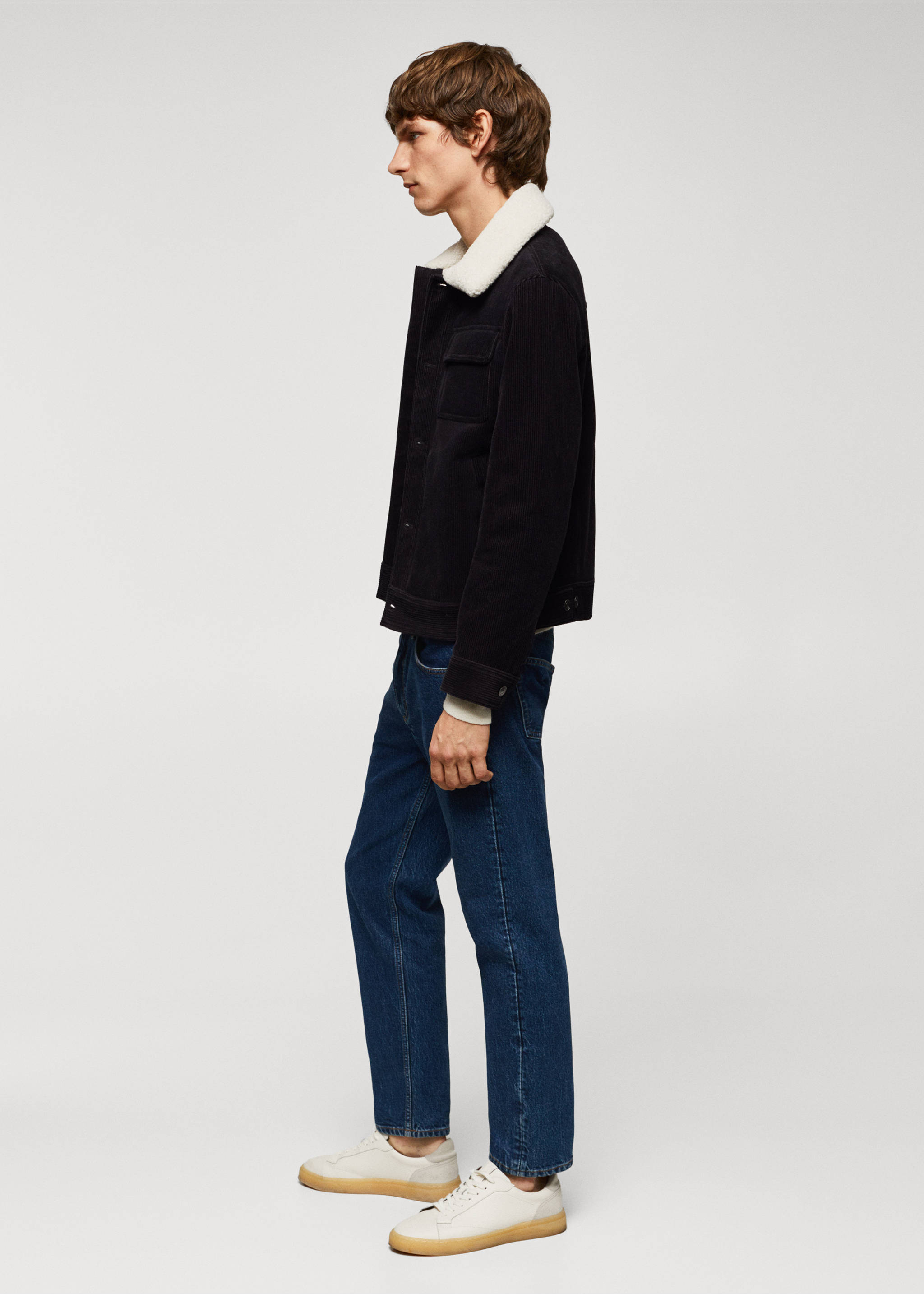 Corduroy jacket with shearling-effect lining - Details of the article 2, Navy. Ref: 57097701-00.