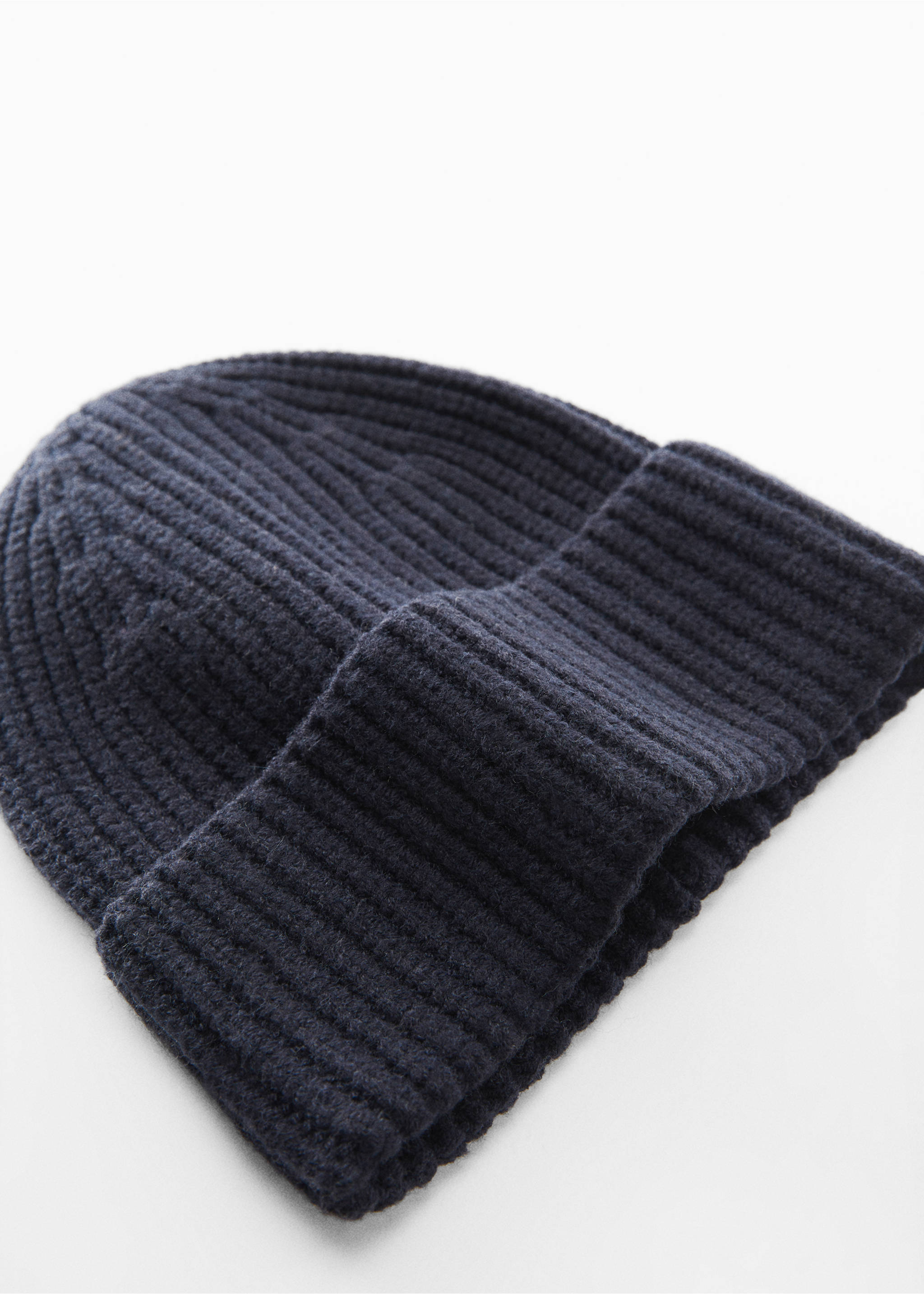 Strickmütze aus Wollgemisch - Mittlere Ansicht, Marineblau. Ref: 57097714-00.