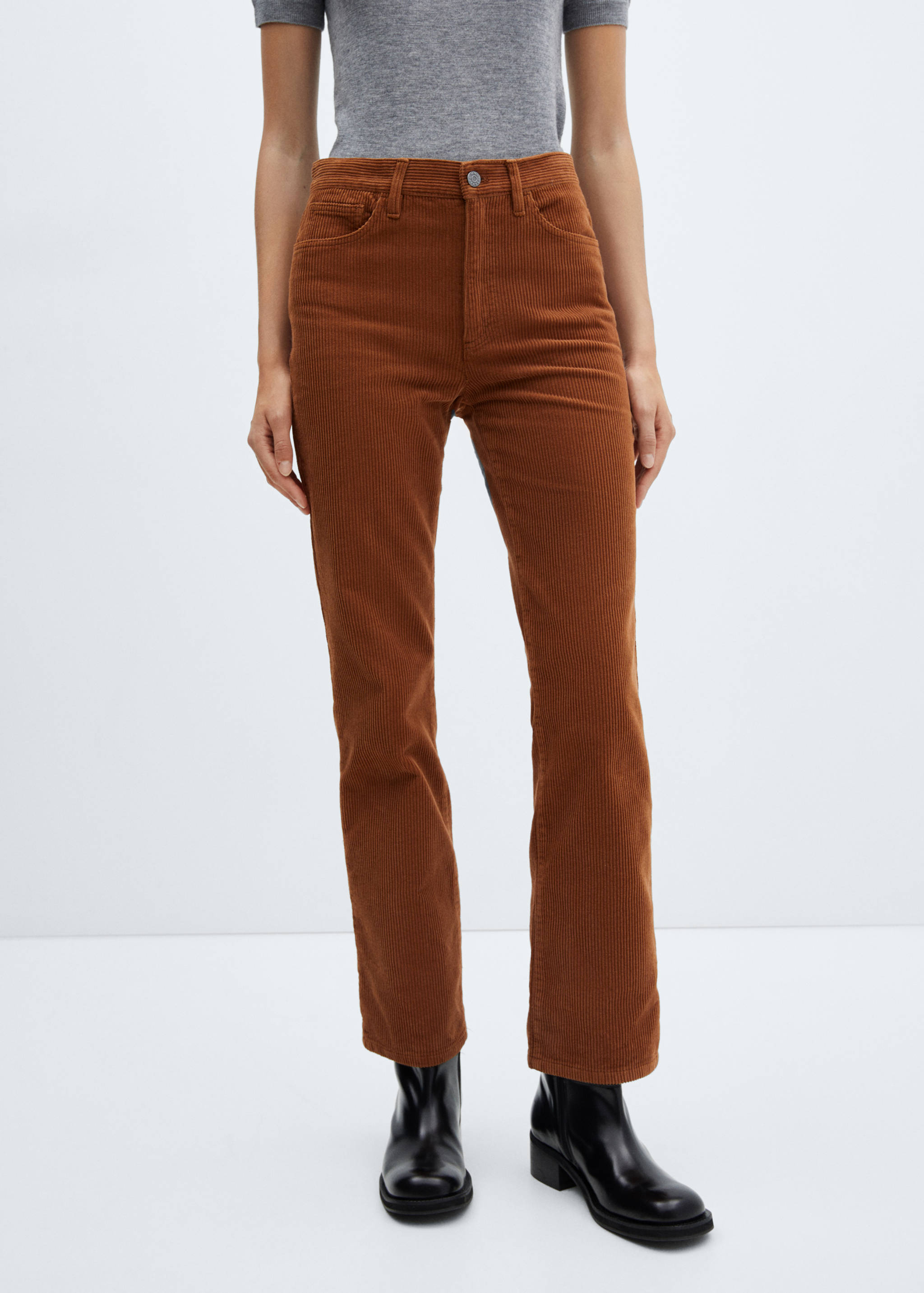 Straight-fit mid-rise corduroy trousers - Medium plane