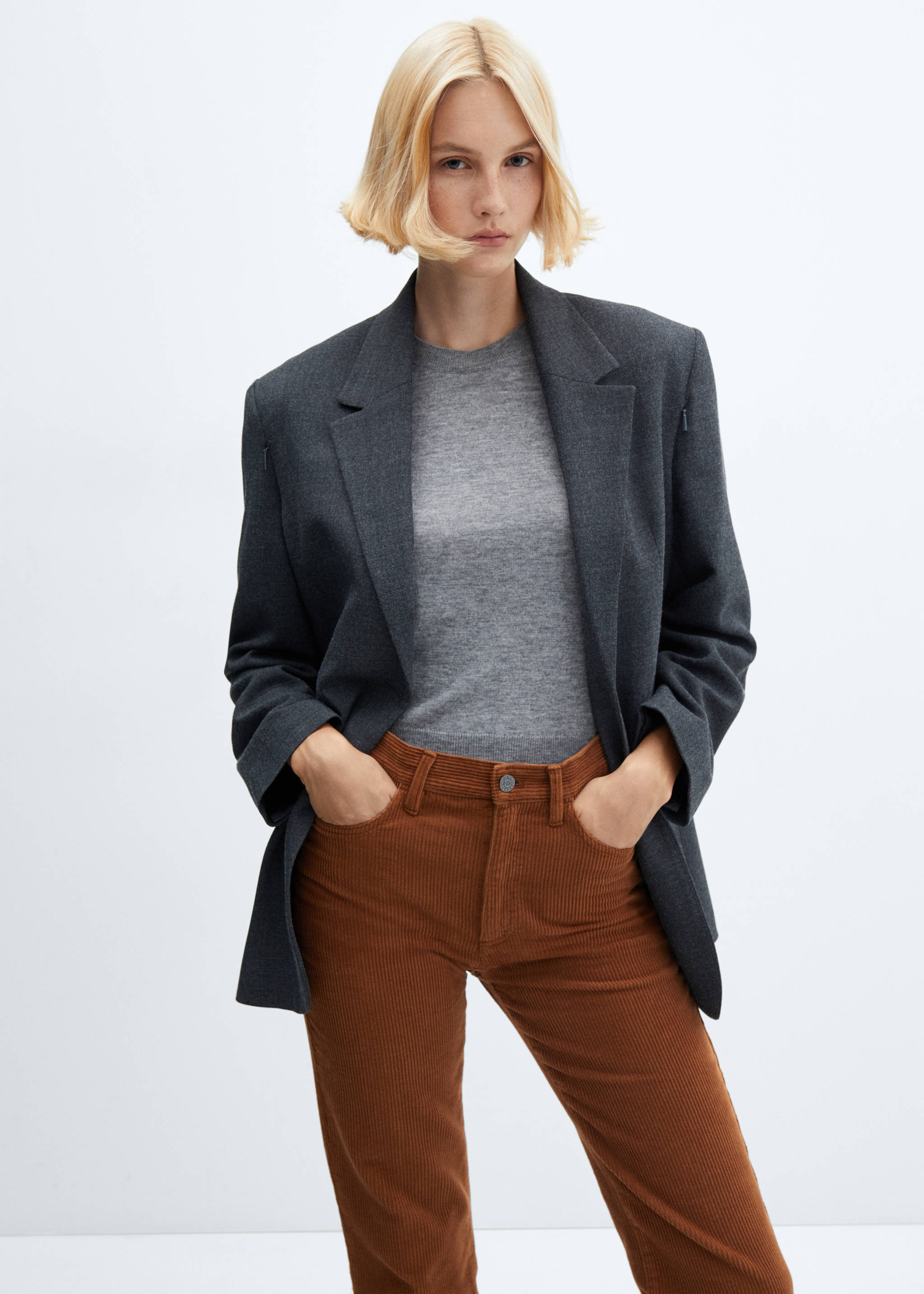 Straight-fit mid-rise corduroy trousers - Details of the article 1