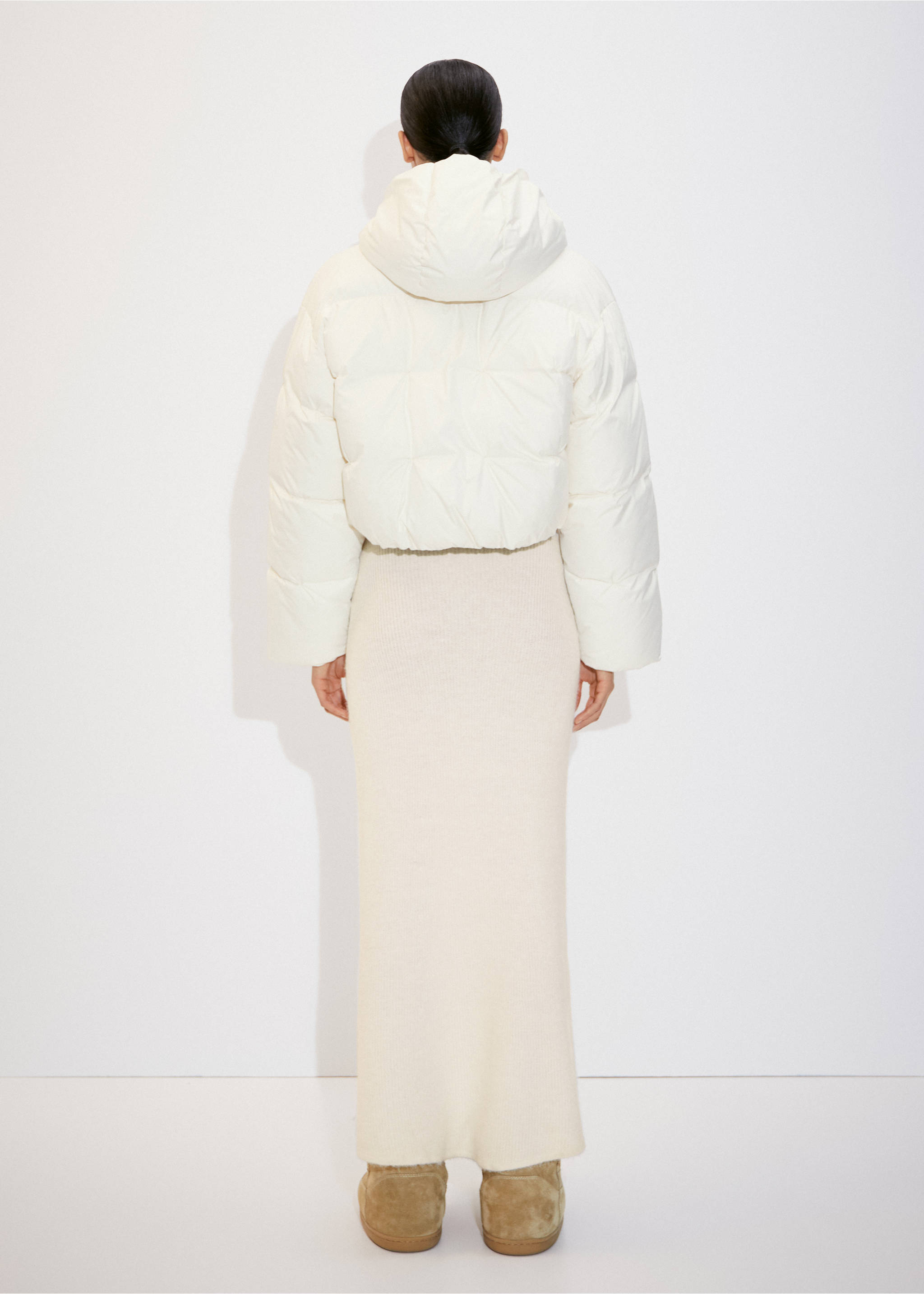 Short padded hooded anorak - Reverse of the article, Ecru. Ref: 57097732-00.