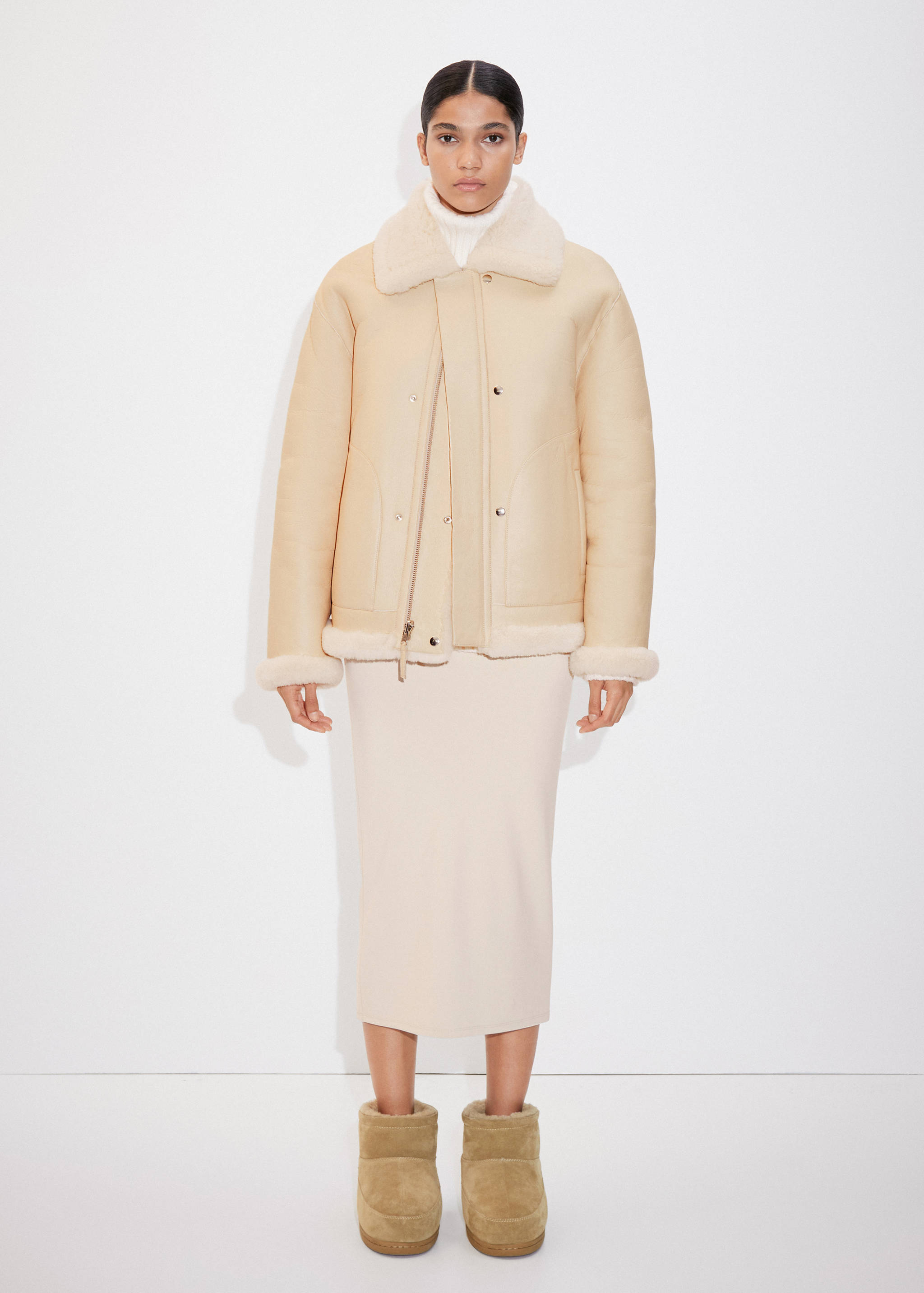 Manteau réversible imitation fourrure cuir - Plan général