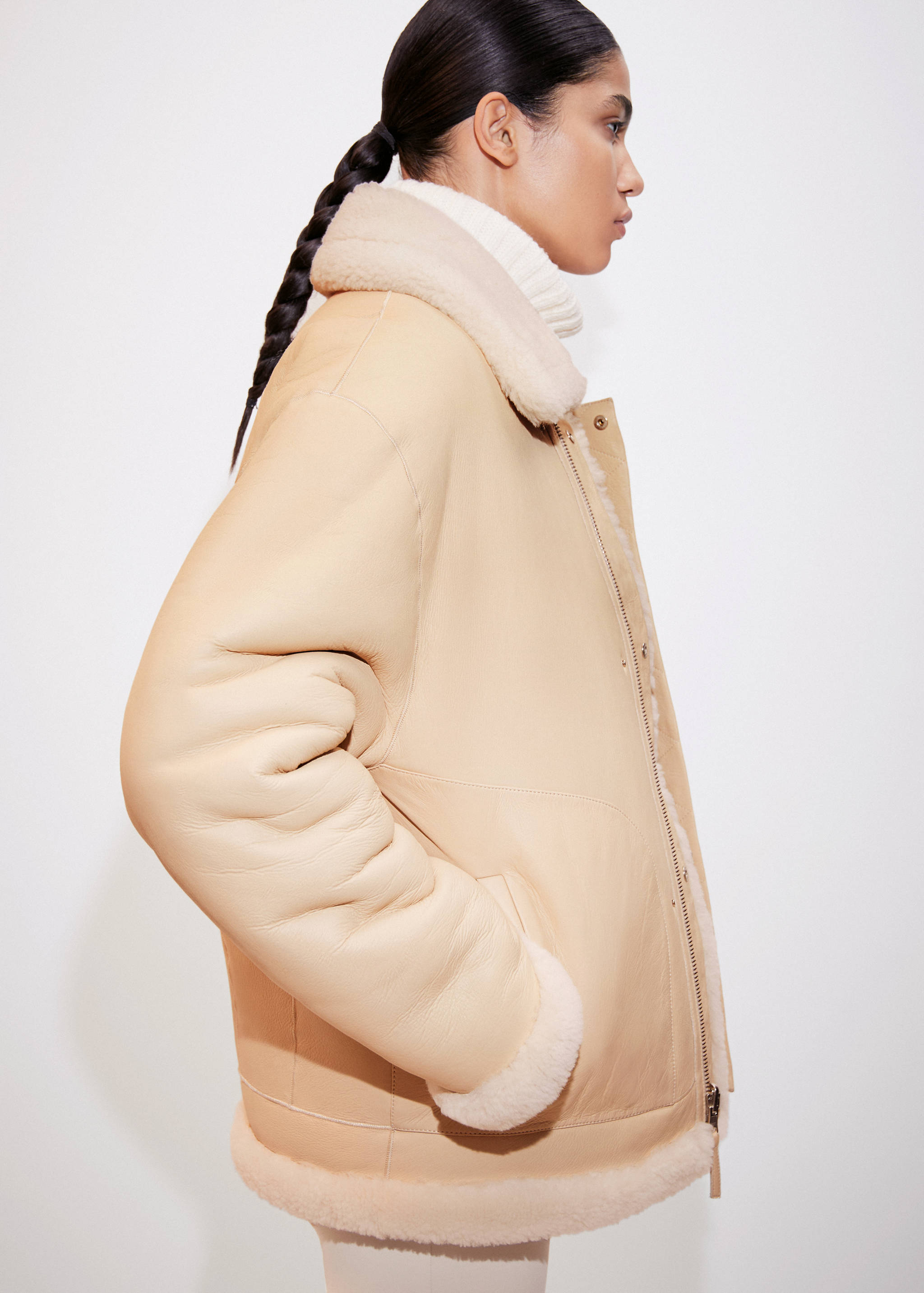 Manteau réversible imitation fourrure cuir - Détail de l'article 1