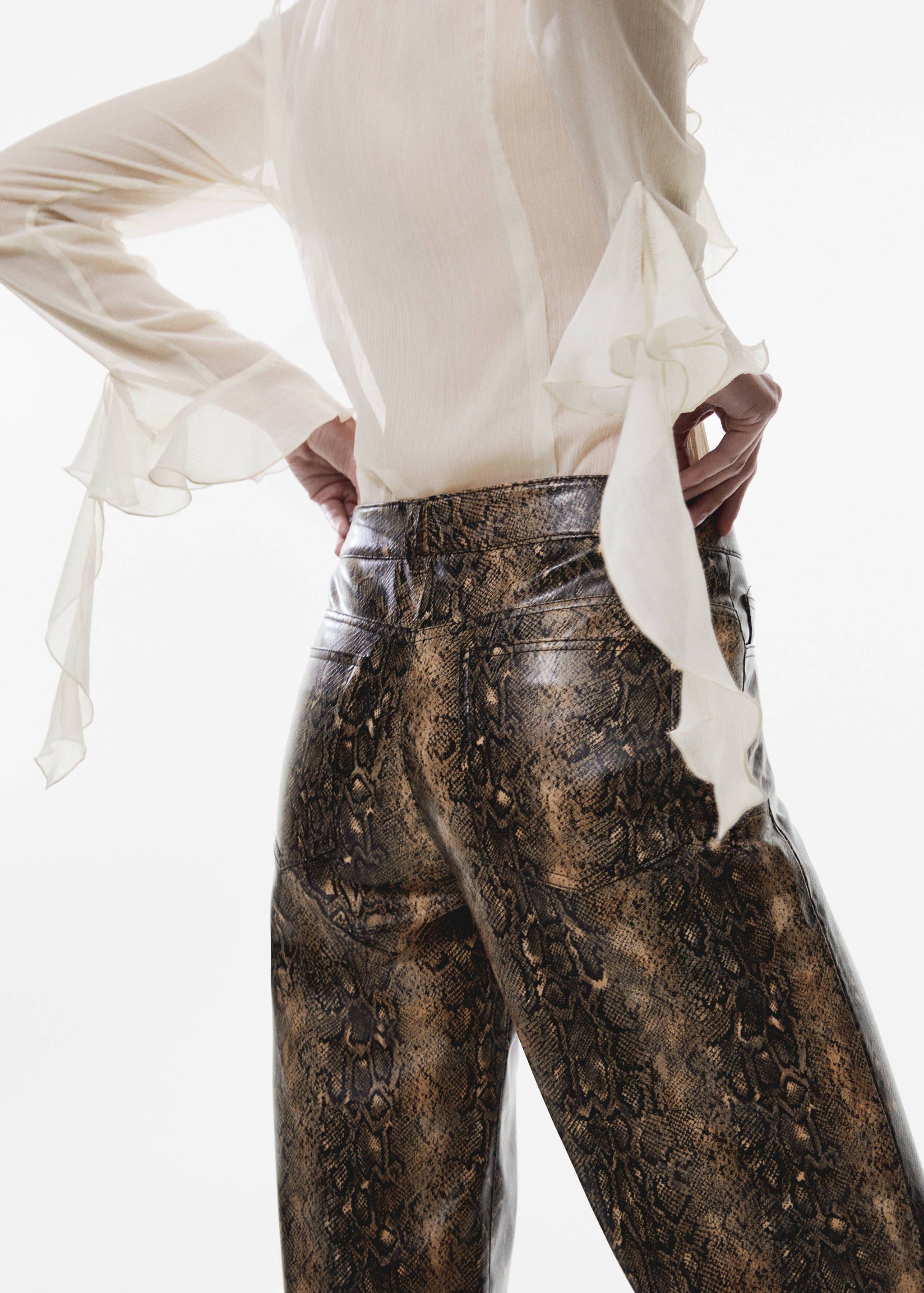 Snake print pants - Details of the article 6