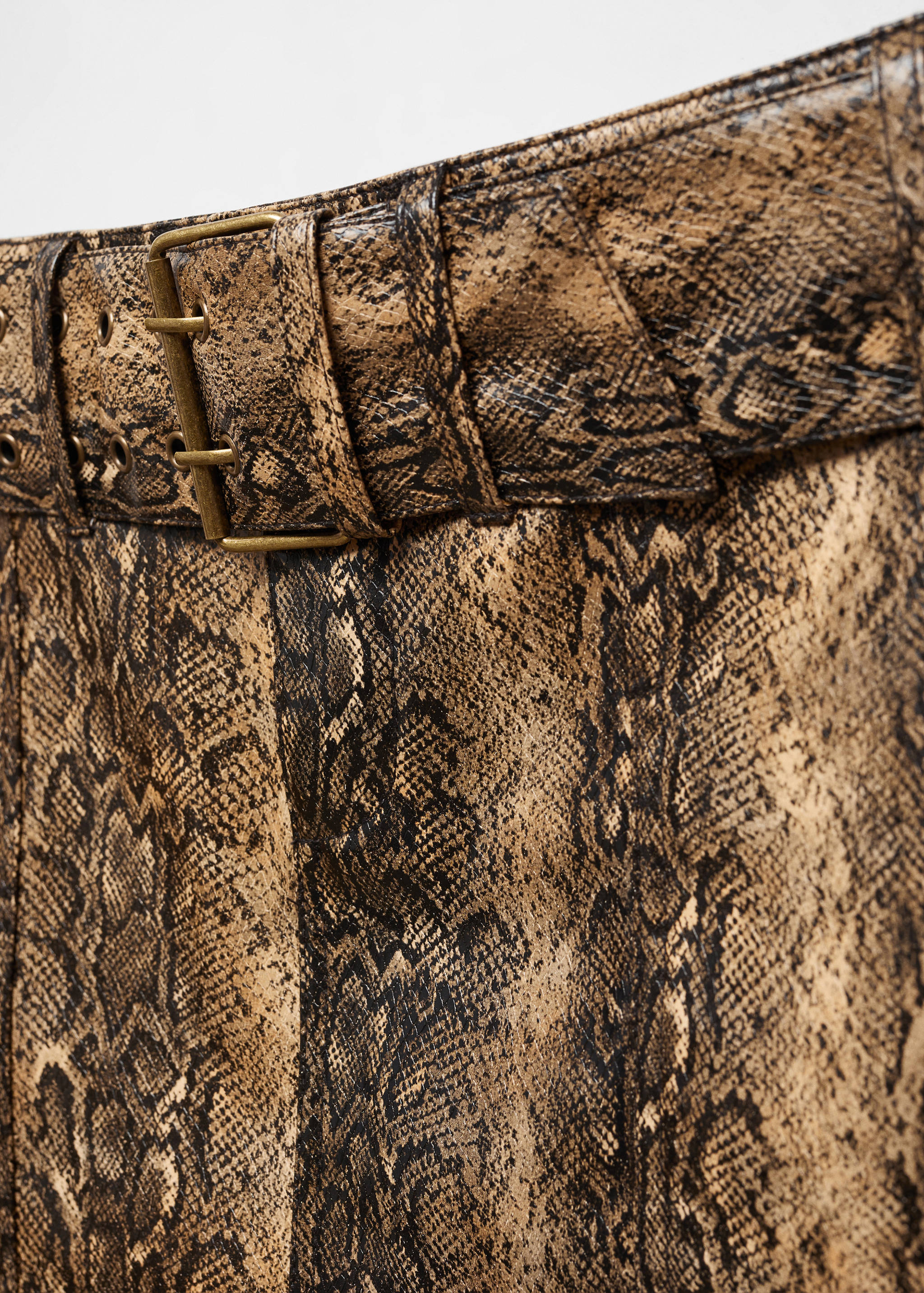 Minifalda cinturón animal print - Detalle del artículo 8