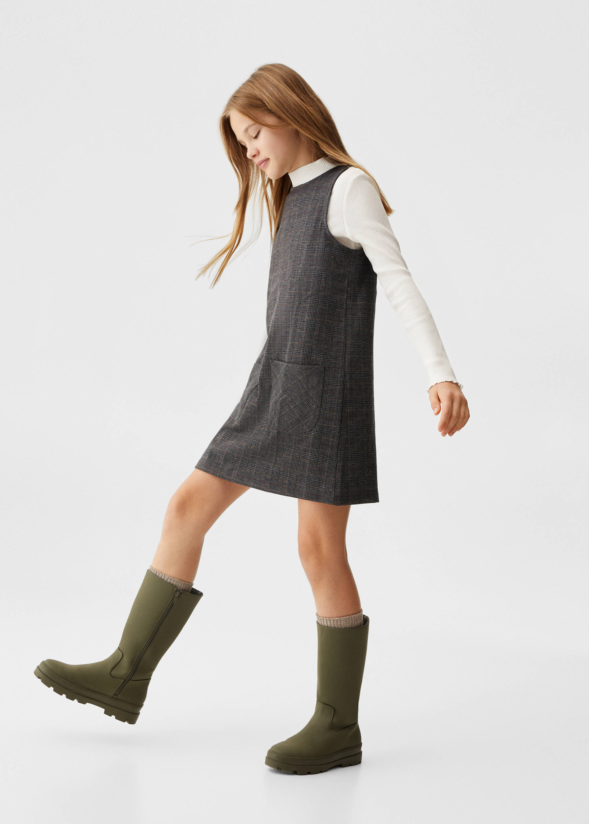 Checked pinafore dress - Details of the article 2