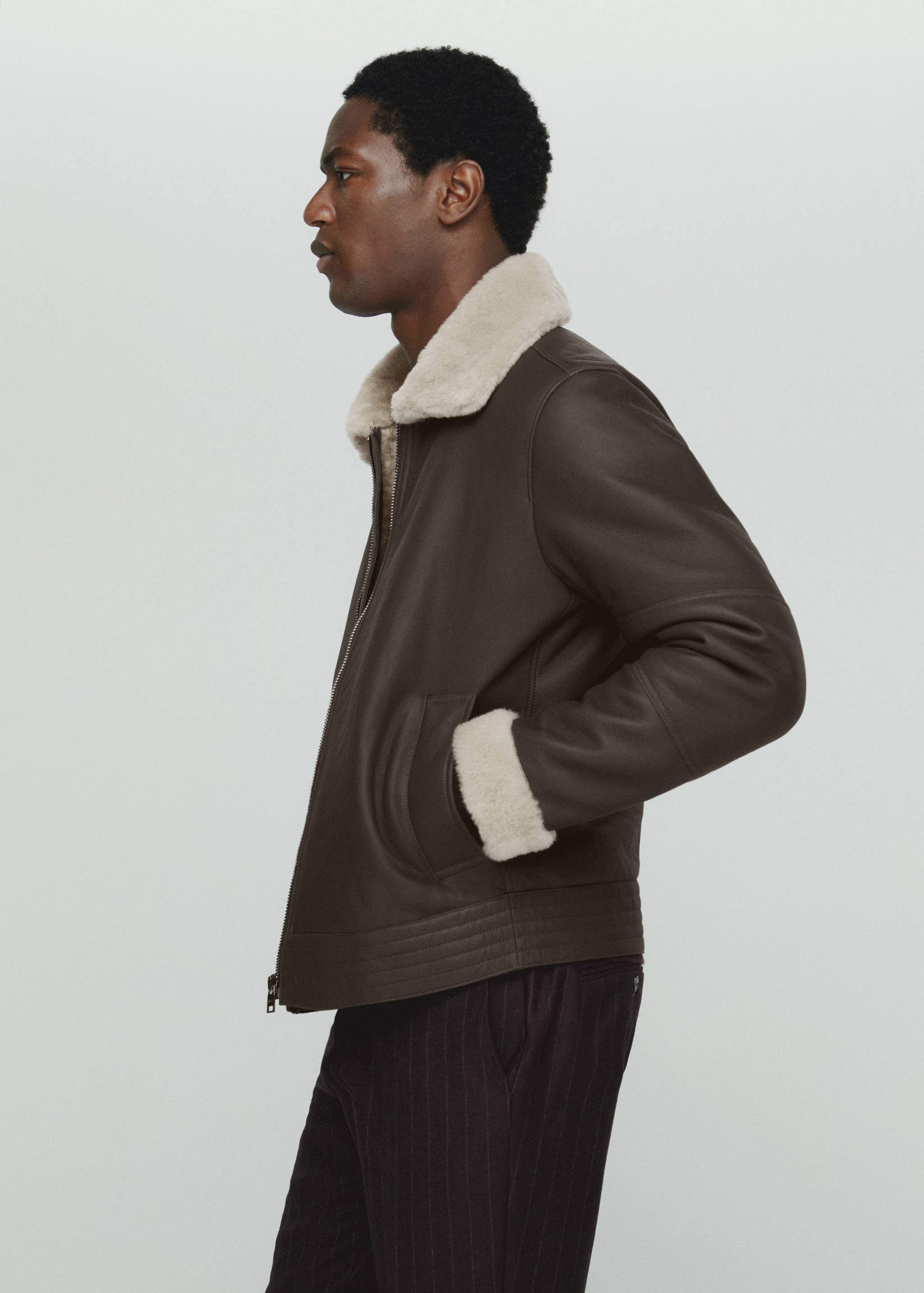 Shearling-lined leather aviator jacket - Details of the article 2