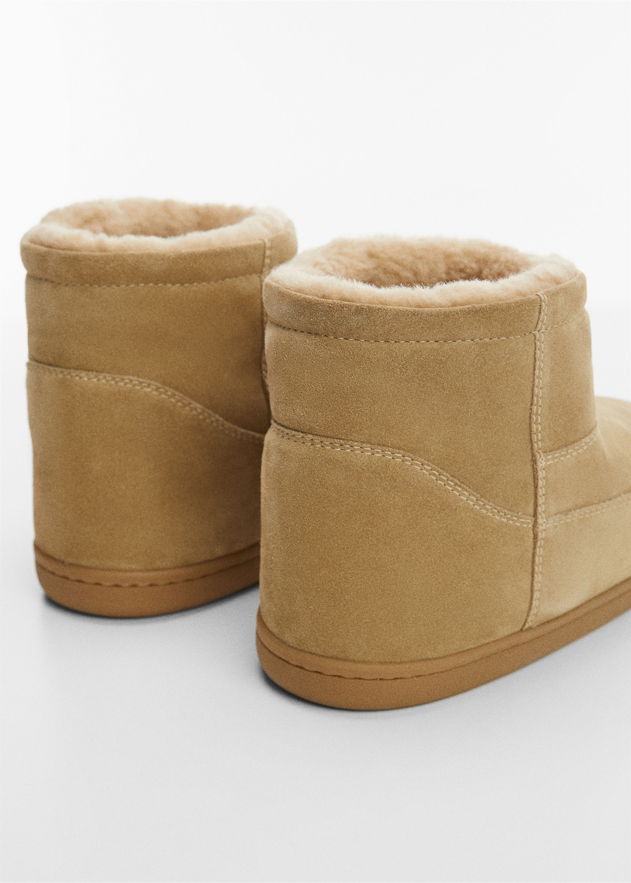 Shearling-lined ankle boots - Details of the article 1