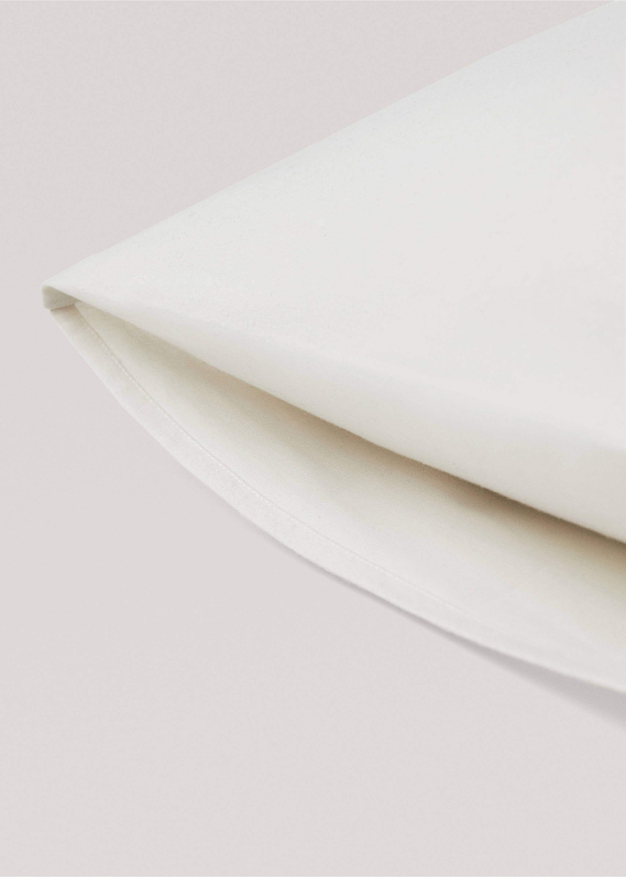 Plain flannel pillow case 60x60cm (Pack of 2) - Details of the article 3, Beige. Ref: 57099218-00.