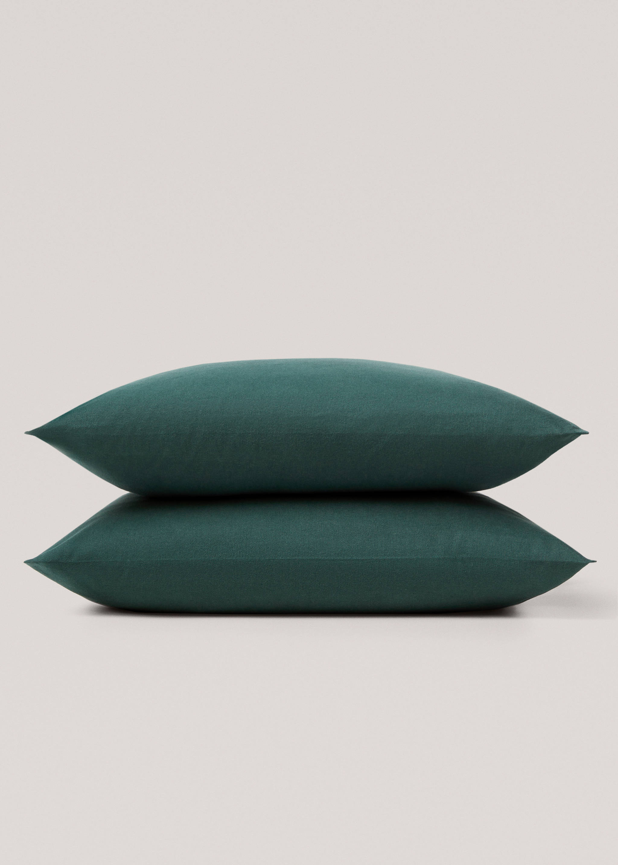 Plain flannel pillow case 60x60cm (Pack of 2) - Details of the article 3