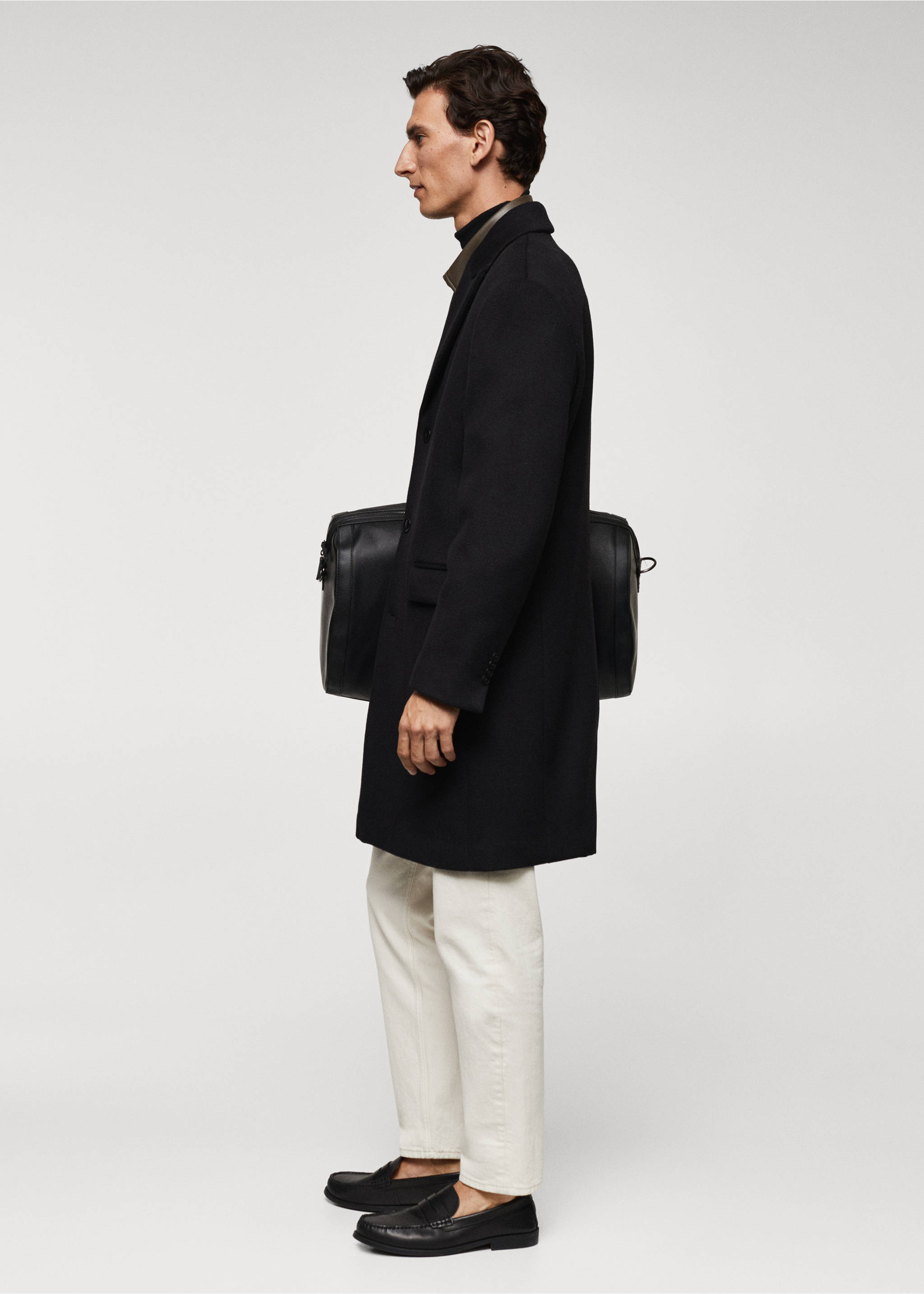 Regular fit wool coat - Details of the article 2, Black. Ref: 57099403-00.