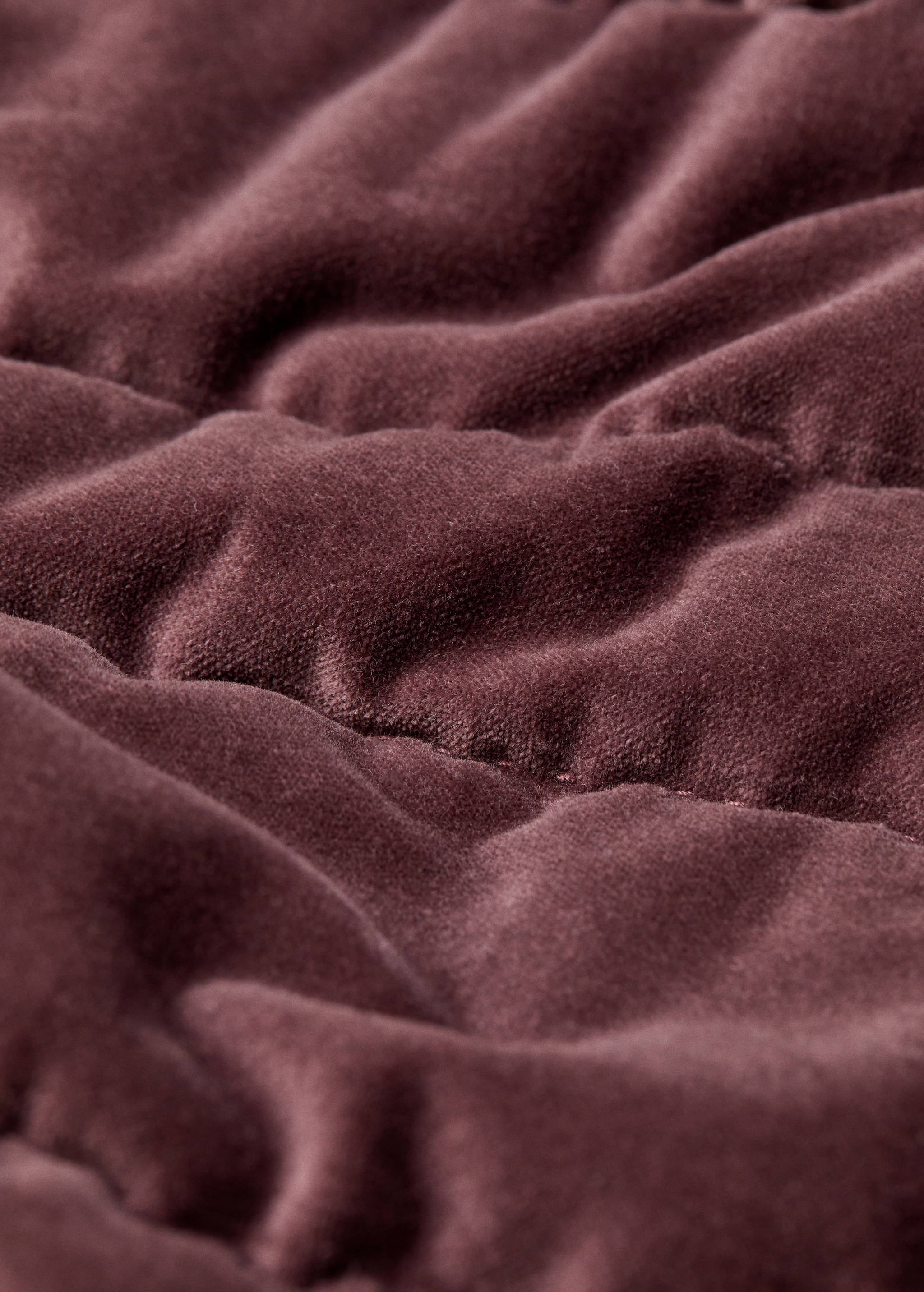 Velvet texture quilt - Details of the article 1