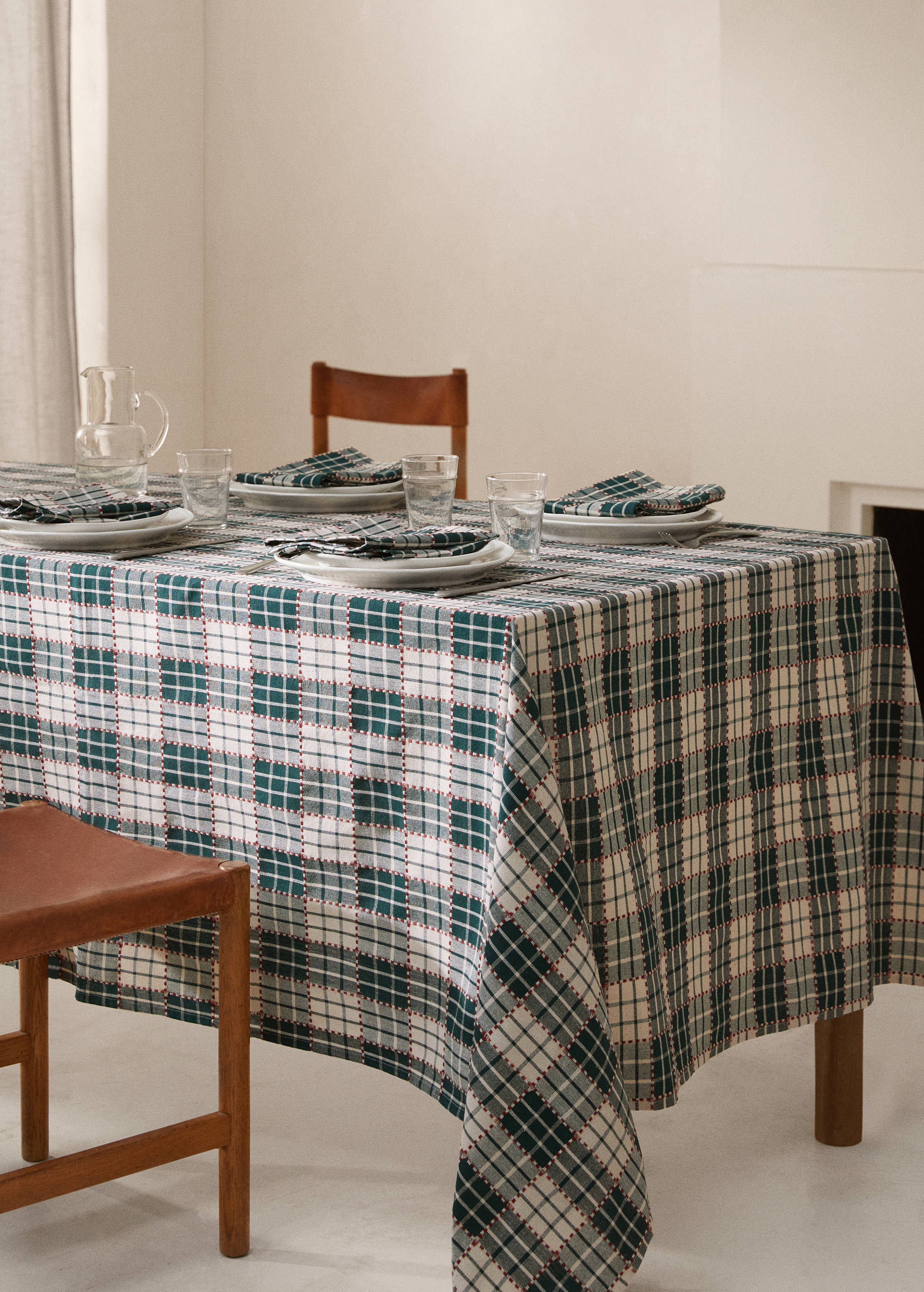 Striped cotton tablecloth 150x250cm - General plane