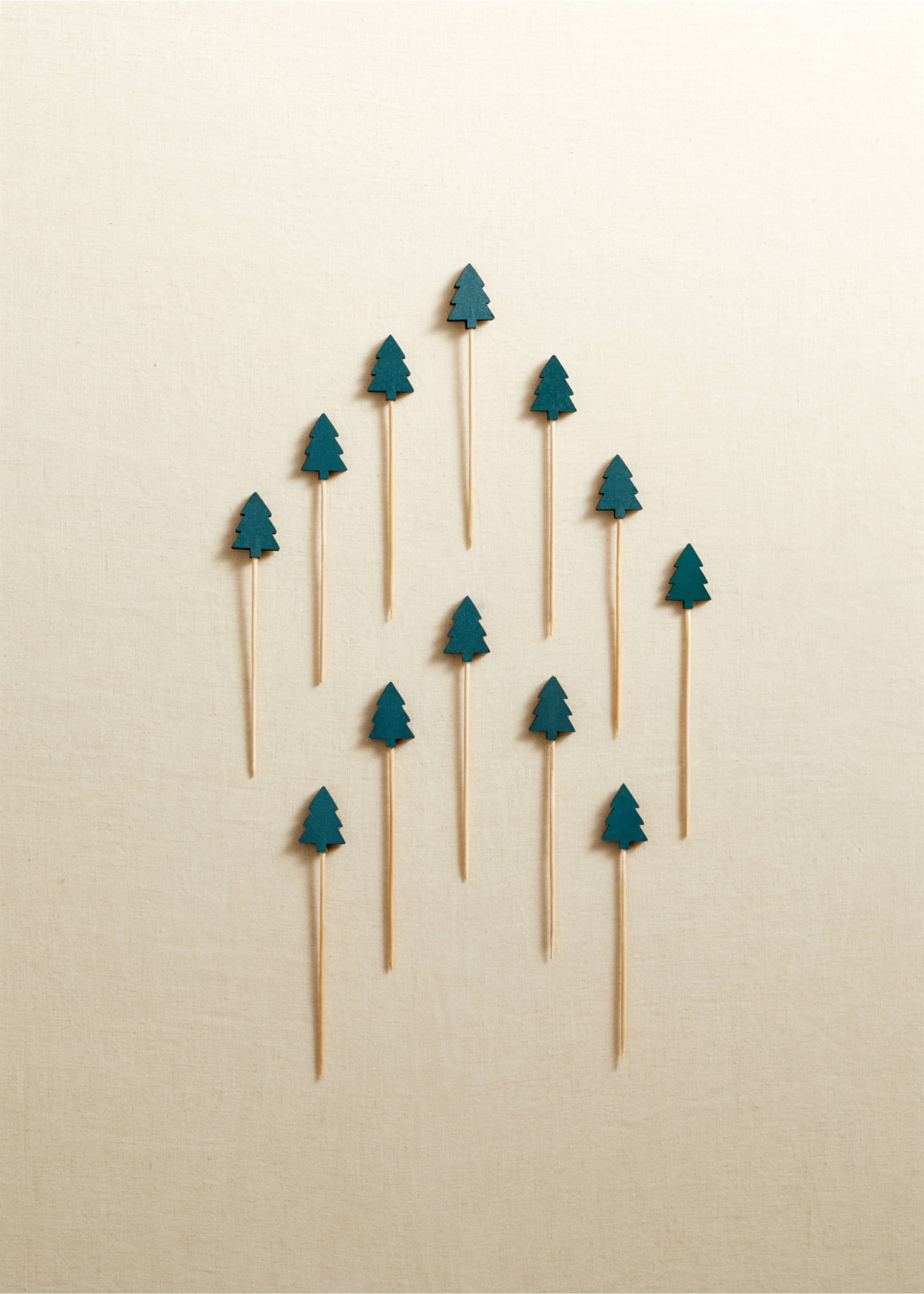 Tree sticks - Details of the article 7, Billiard Green. Ref: 57109203-00.