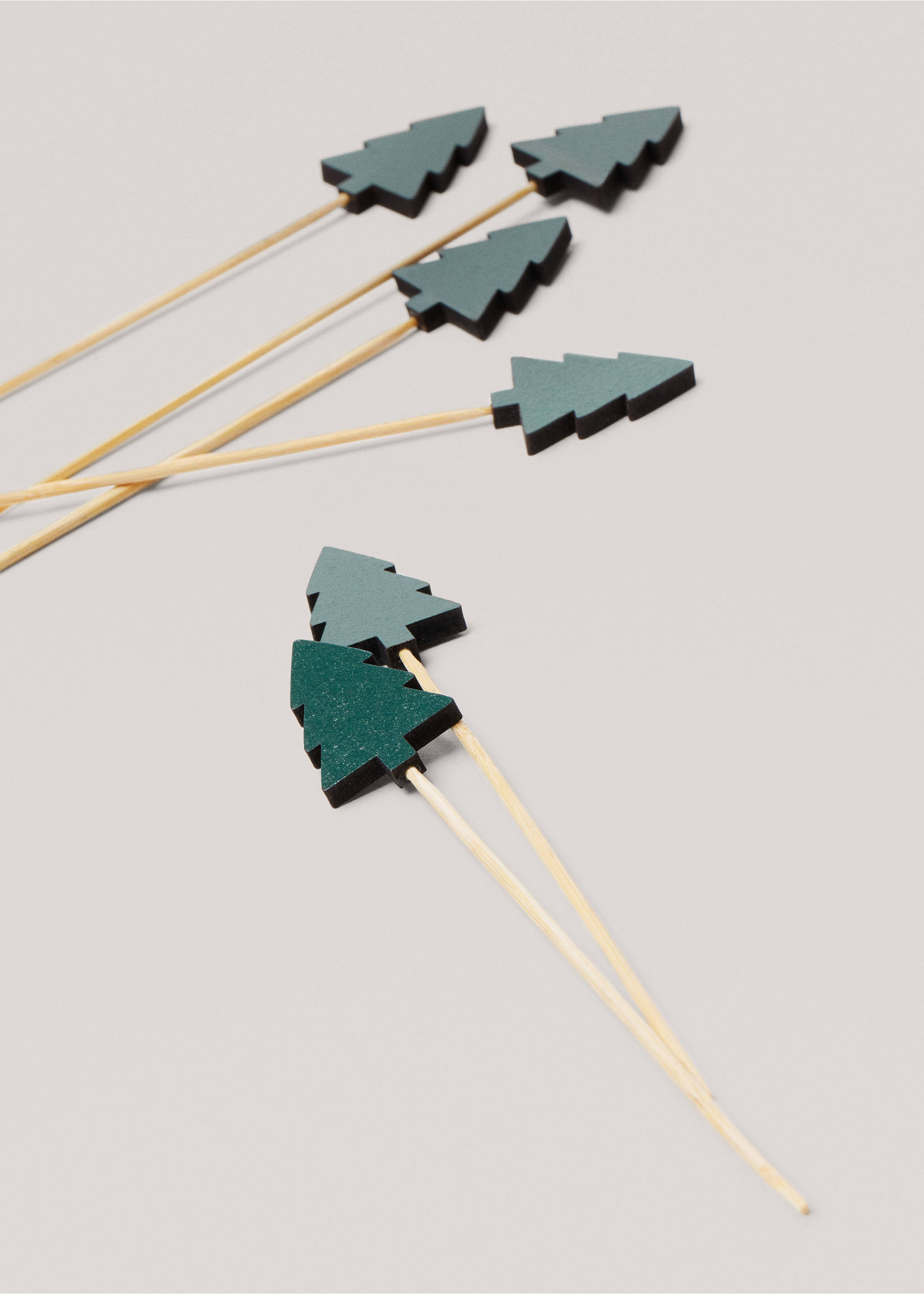 Tree sticks - Details of the article 1, Billiard Green. Ref: 57109203-00.