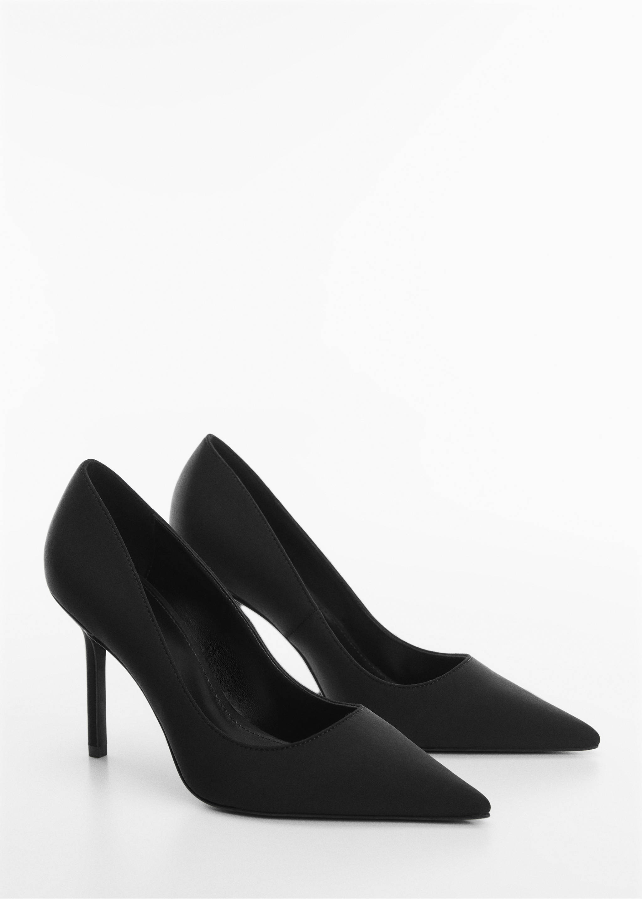 High-heeled shoes - Medium plane