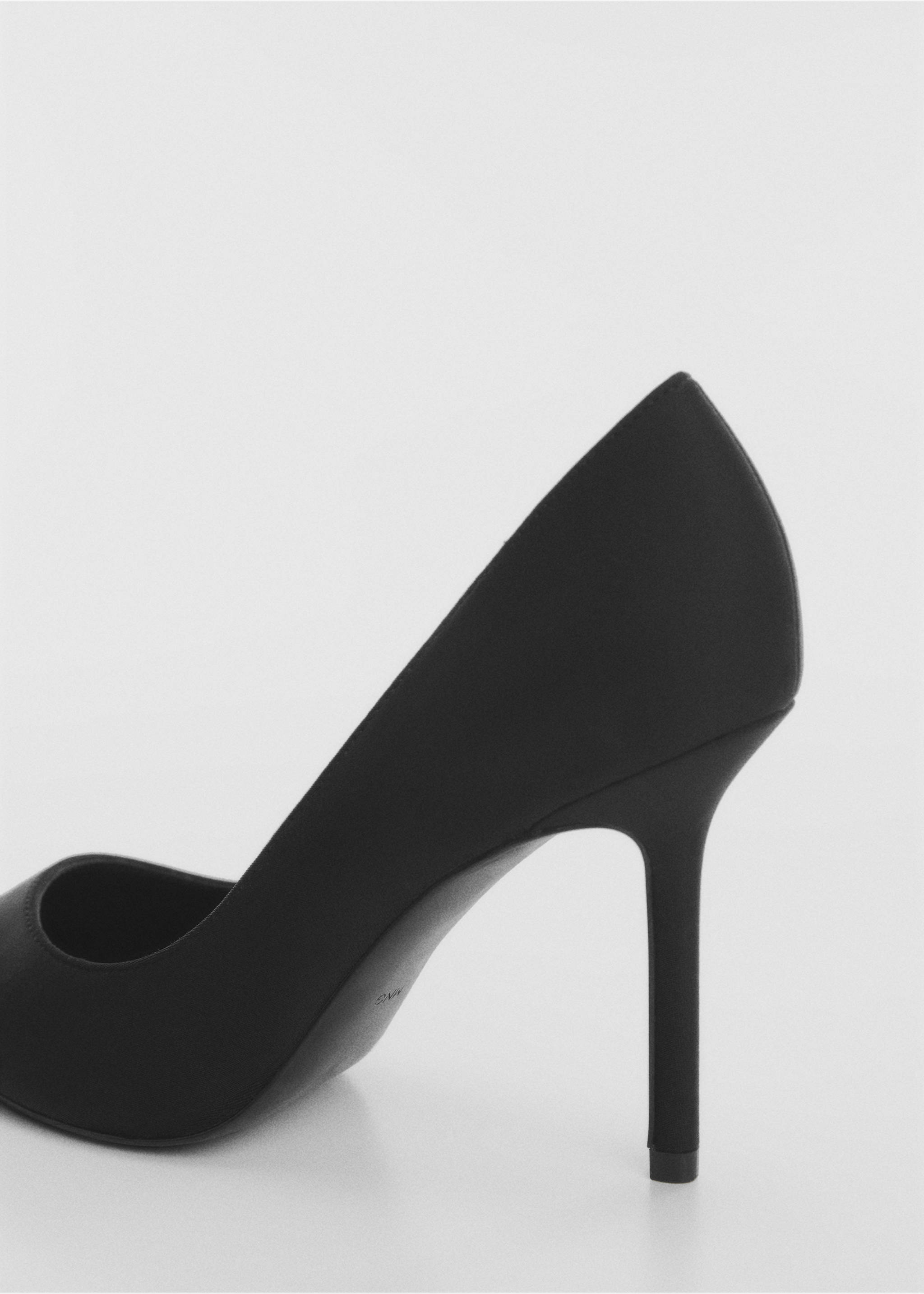 High-heeled shoes - Details of the article 1, Black. Ref: 67000257-00.