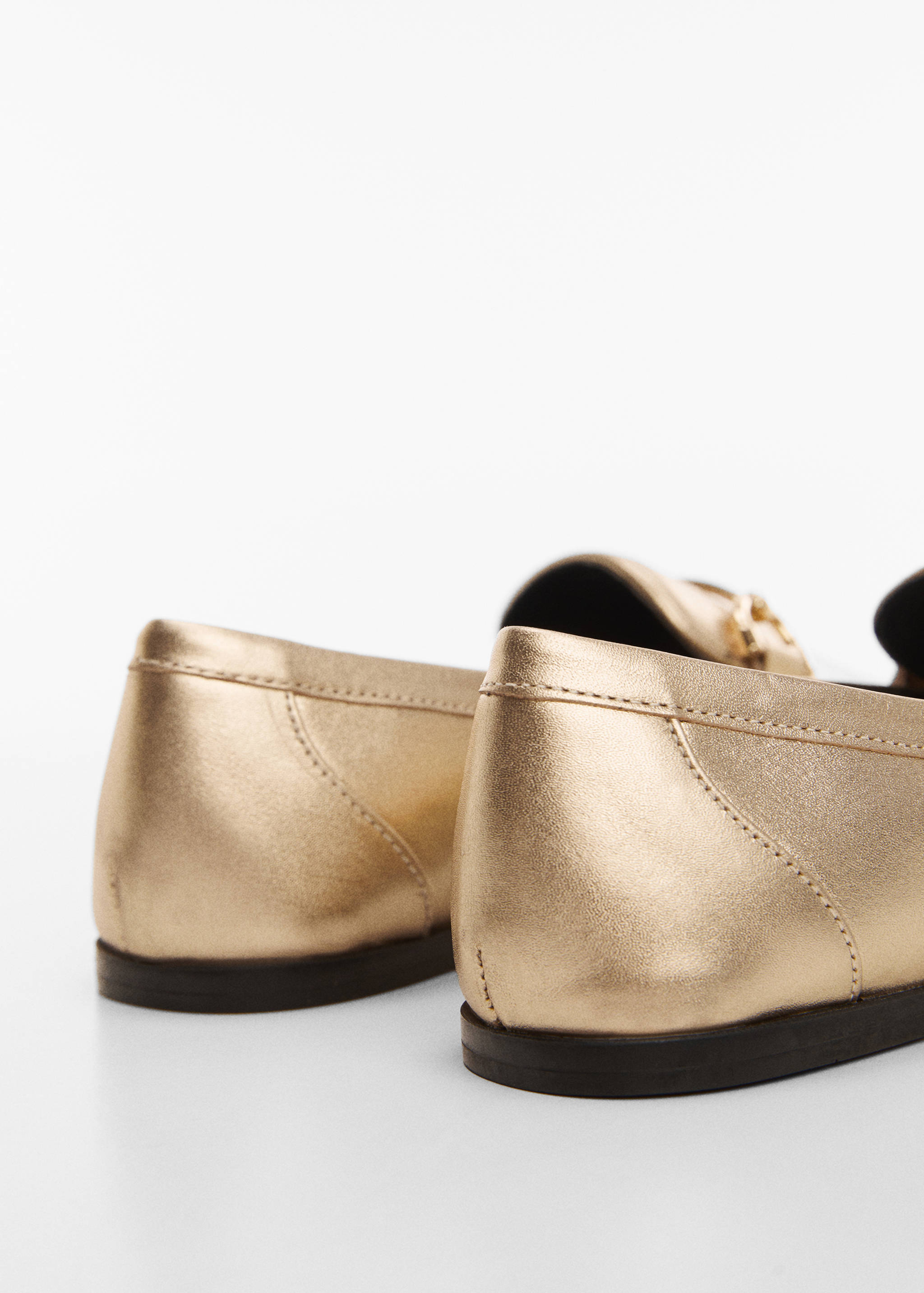 Leather loafers with metallic detail - Details of the article 1