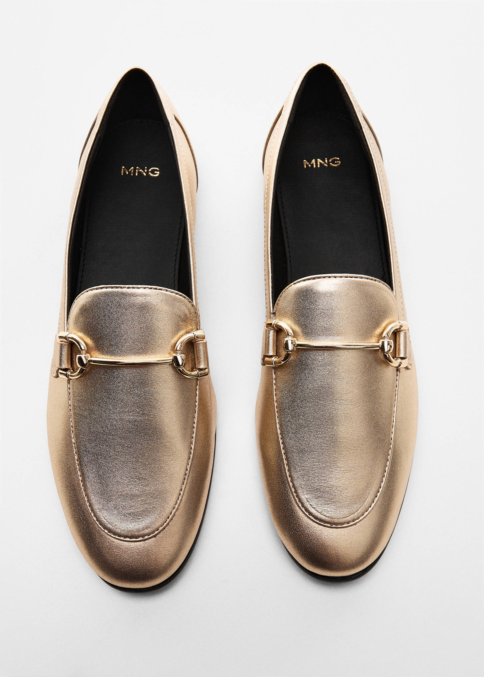 Leather loafers with metallic detail - Details of the article 5