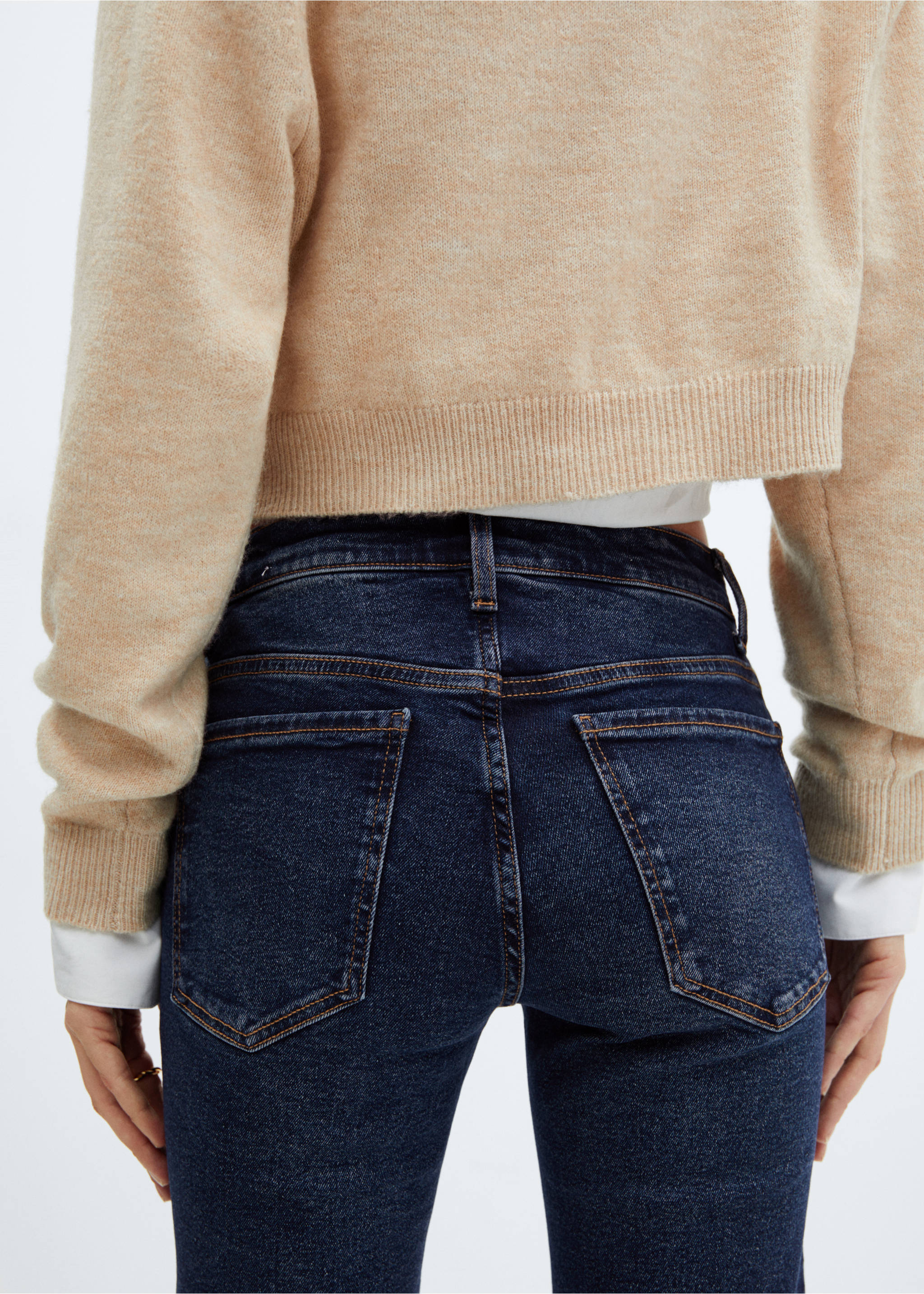Sienna flared cropped jeans - Details of the article 4, Dark Blue. Ref: 67000355-00.