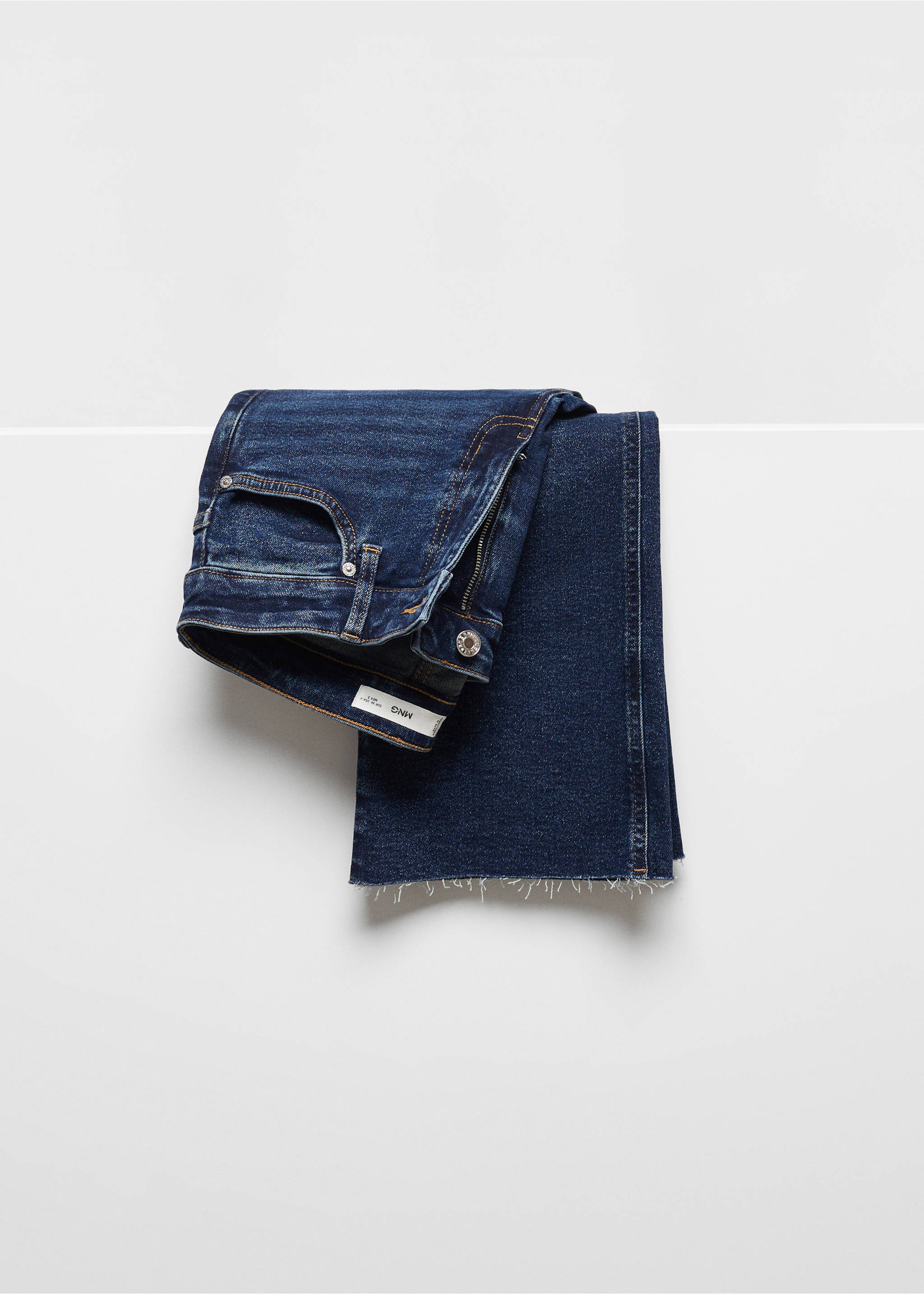 Sienna flared cropped jeans - Details of the article 8, Dark Blue. Ref: 67000355-00.