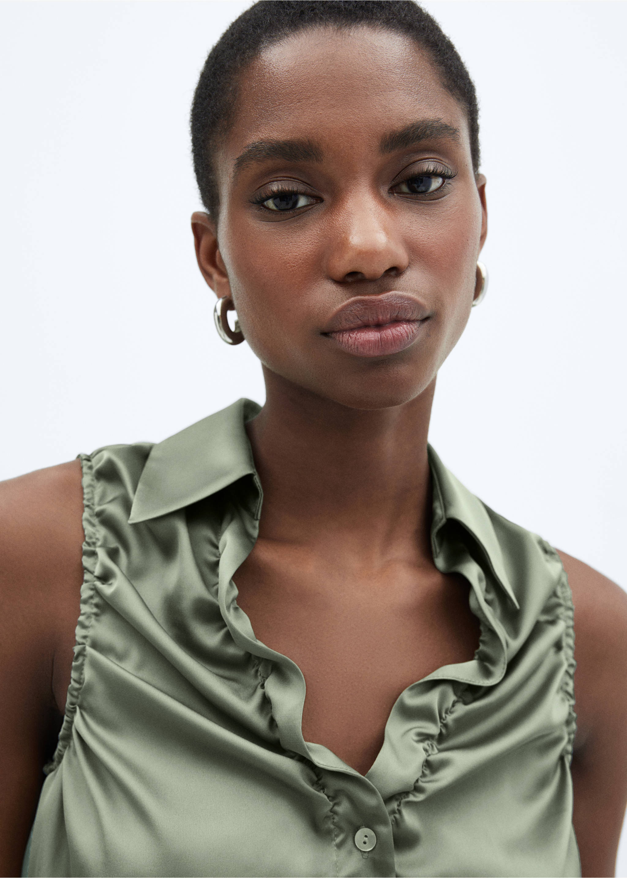 Ruched satin shirt - Details of the article 1, Green. Ref: 67000442-00.