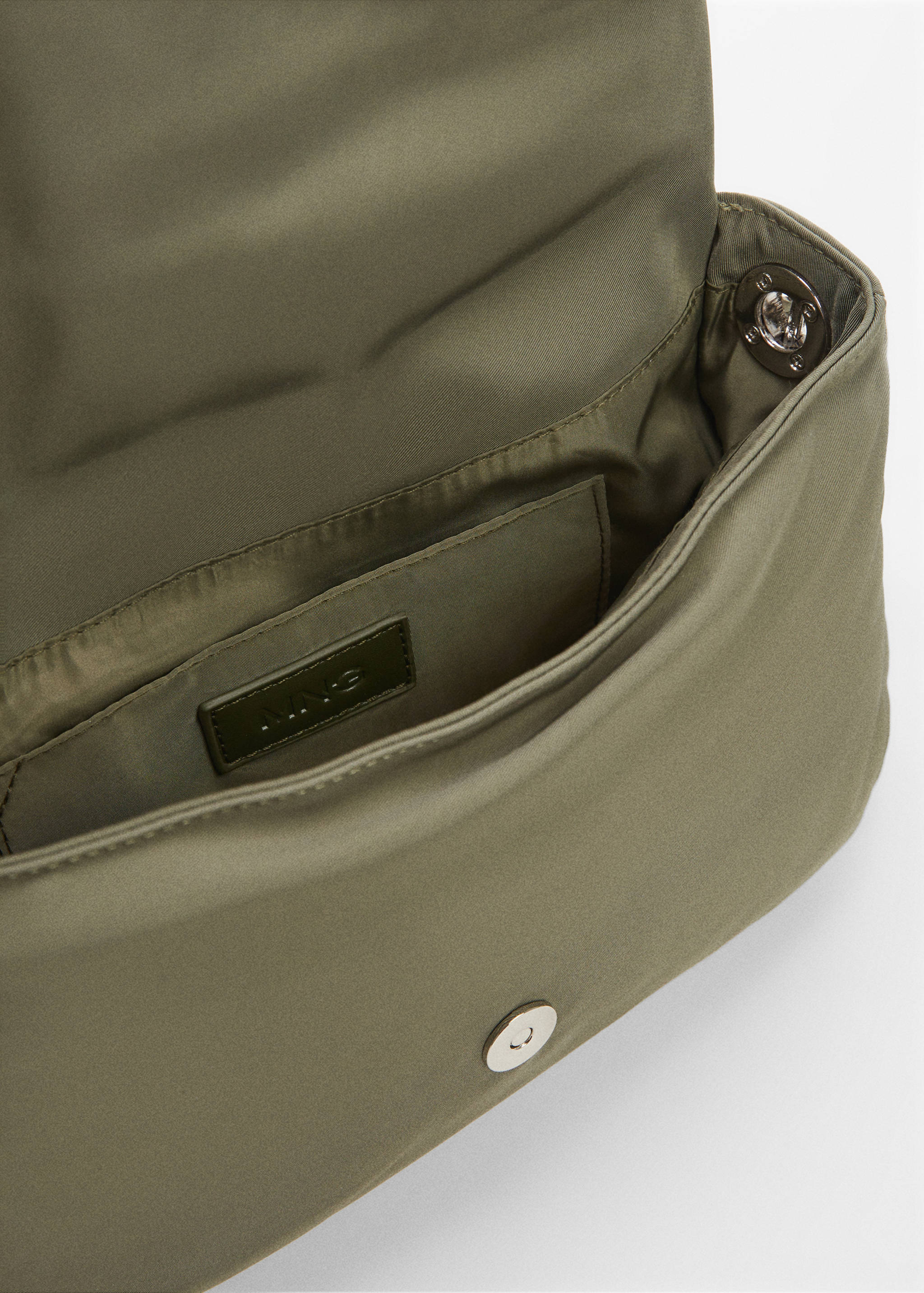 Quilted crossbody bag - Details of the article 3