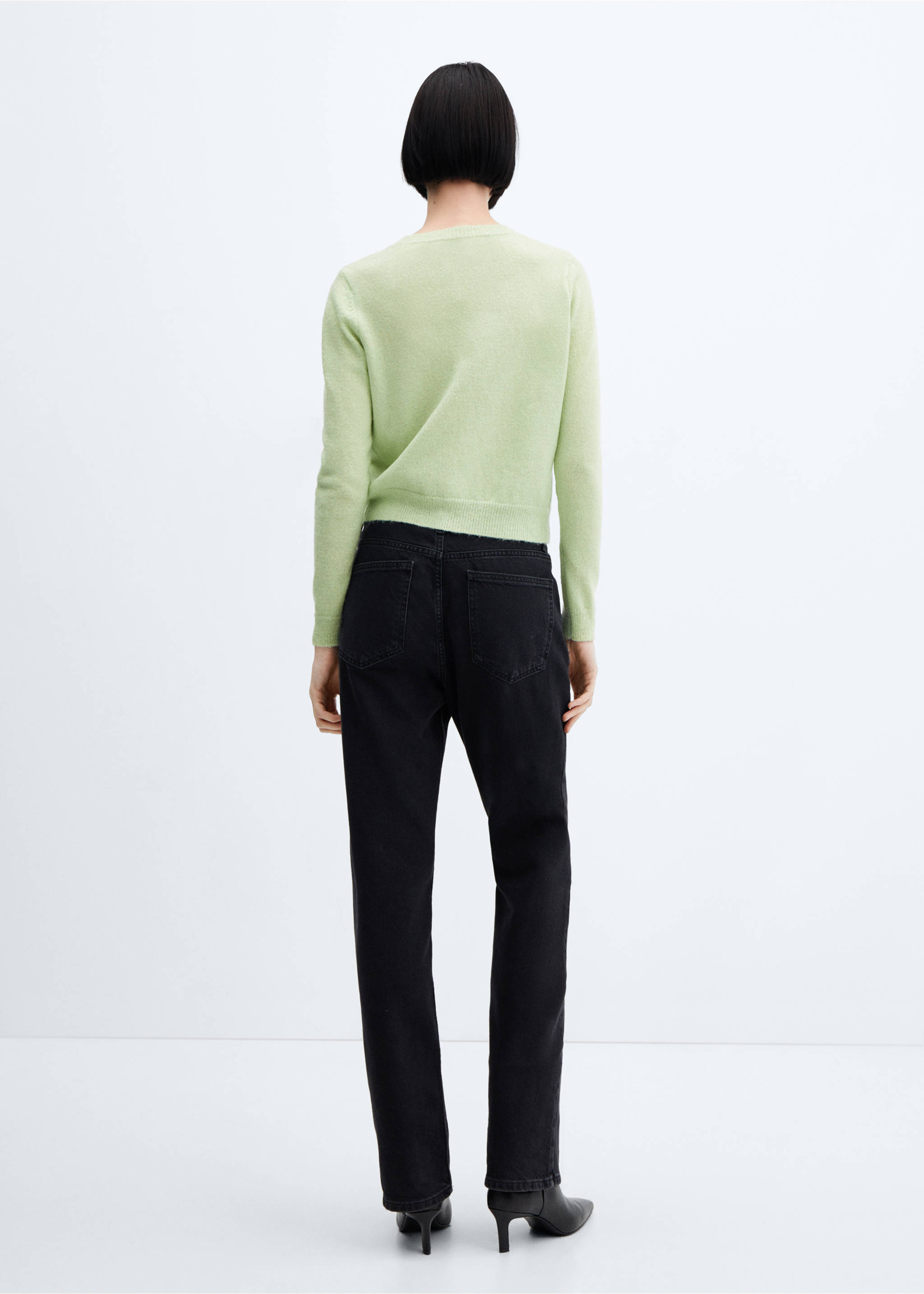 Round-neck knitted sweater - Reverse of the article, Pastel Green. Ref: 67000472-00.