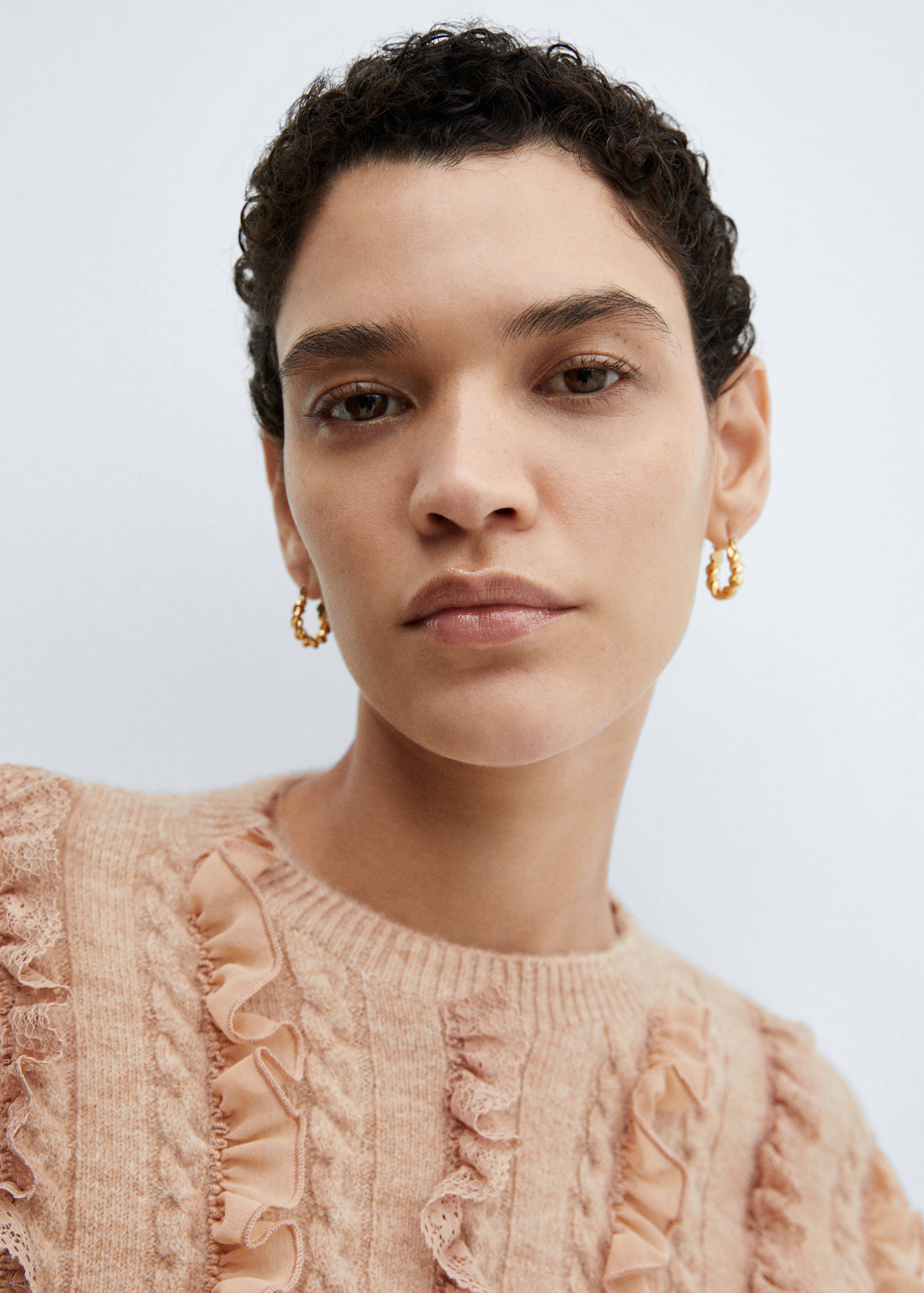 Rüschenpullover in Cropped-Länge - Detail des Artikels 1