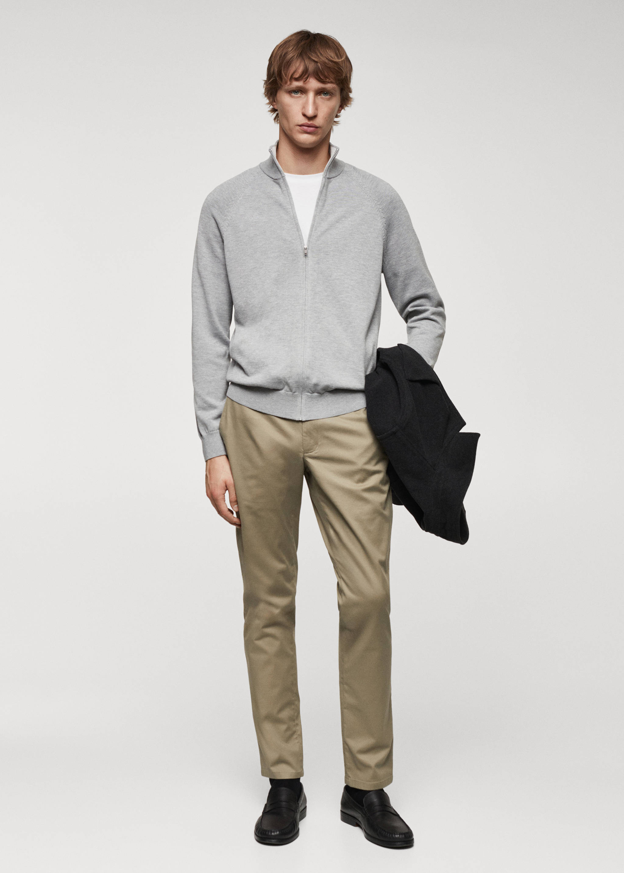 Pantalons xinesos slim fit sarja - Pla general