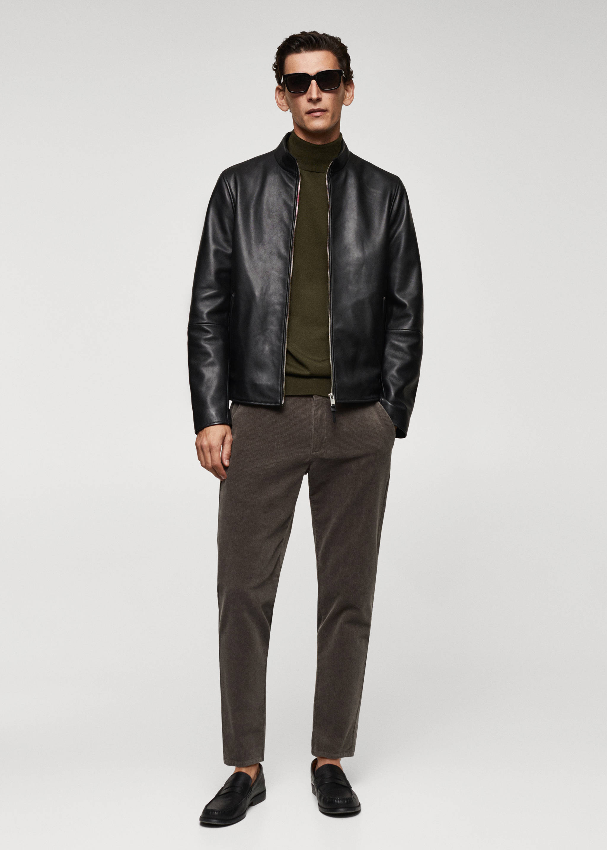 Micro-corduroy slim-fit pants - General plane