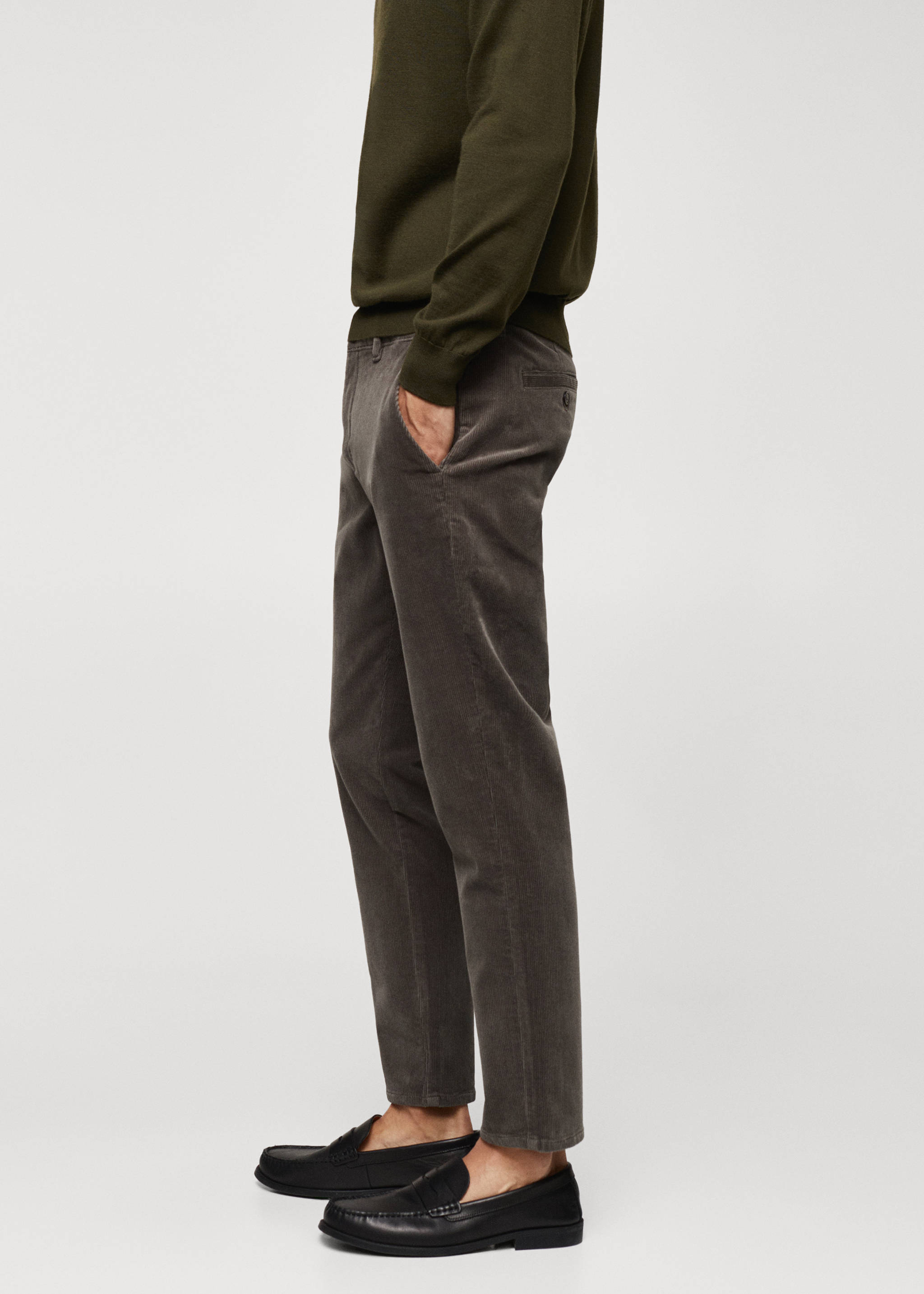 Micro-corduroy slim-fit pants - Details of the article 4