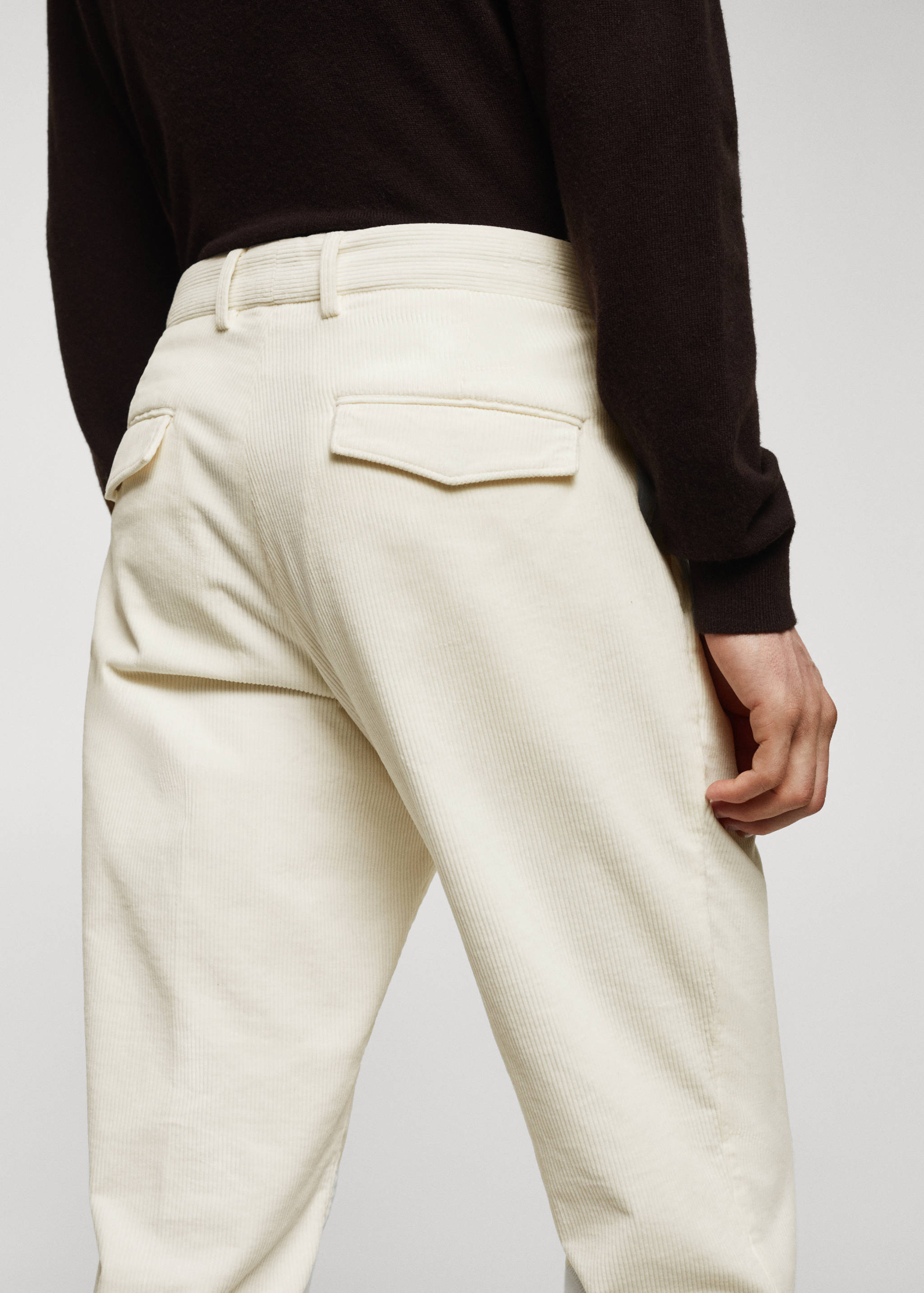 Pleated corduroy pants - Details of the article 4
