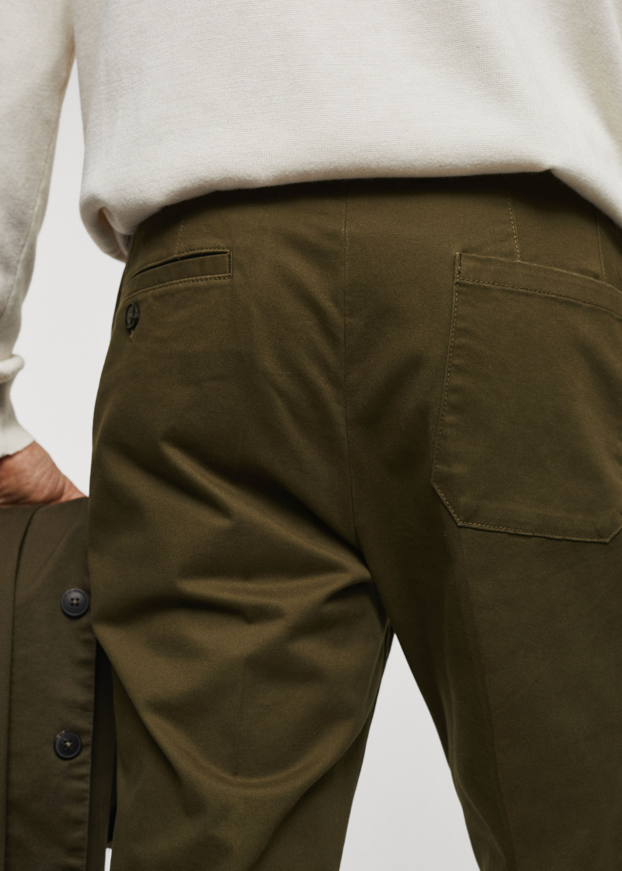 Pantalons xinesos slim fit pinces - Detall de l'article 4