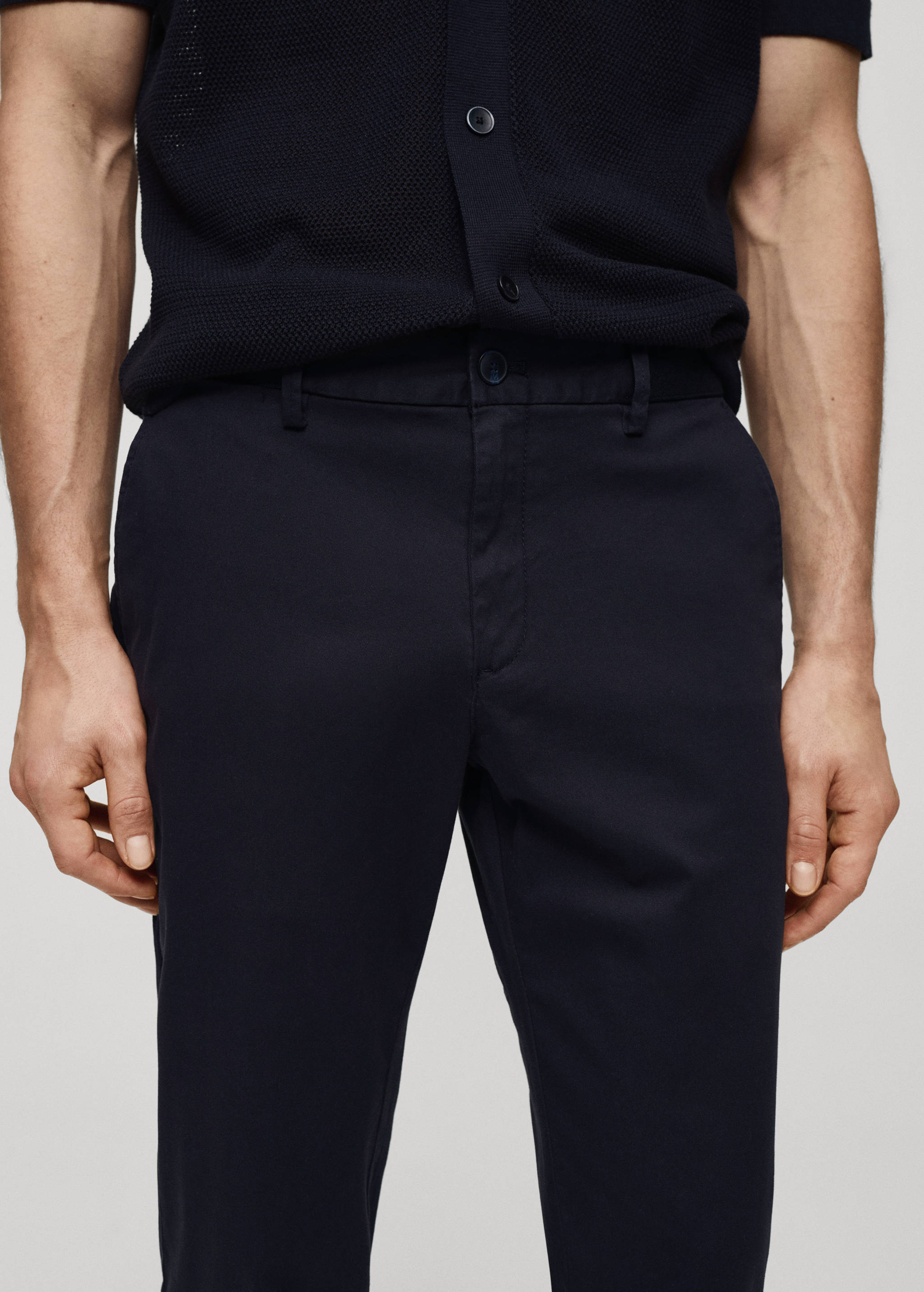 Cotton tapered crop trousers - Details of the article 1