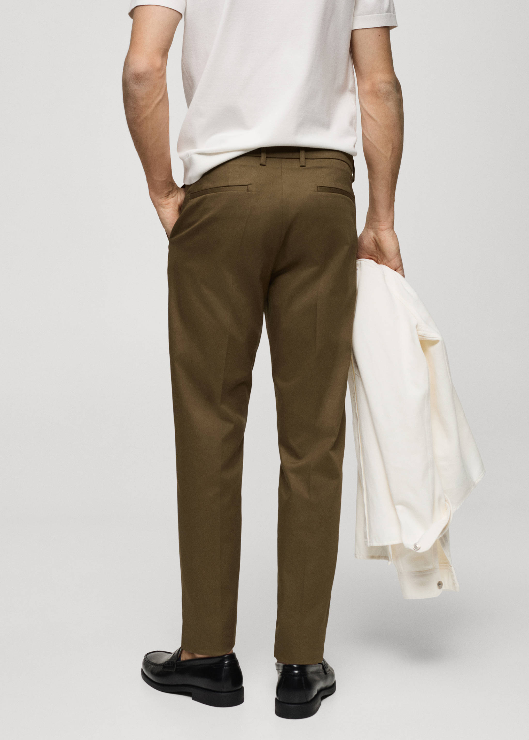 Slim fit chino pants - Reverse of the article