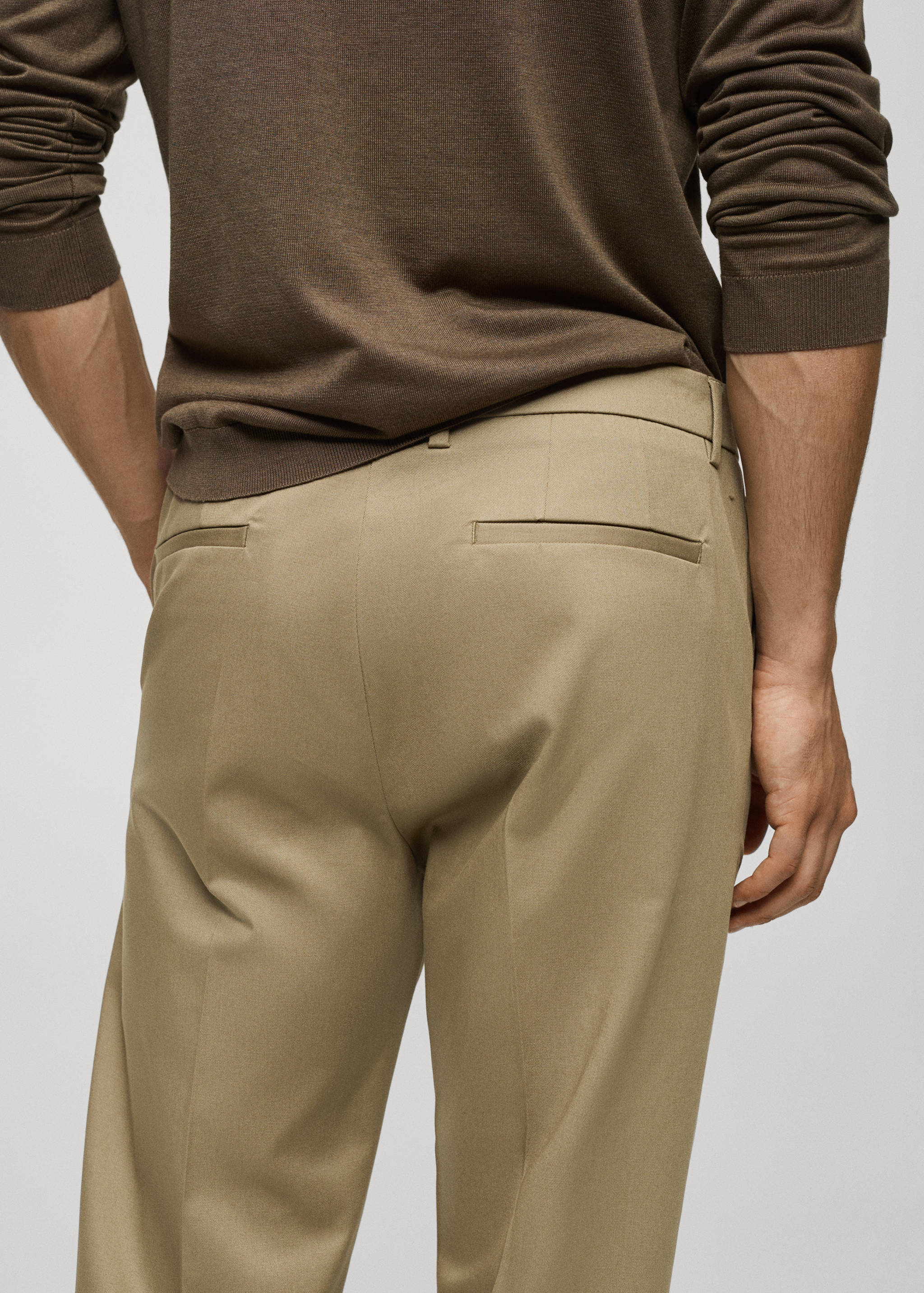 Slim fit chino pants - Details of the article 4