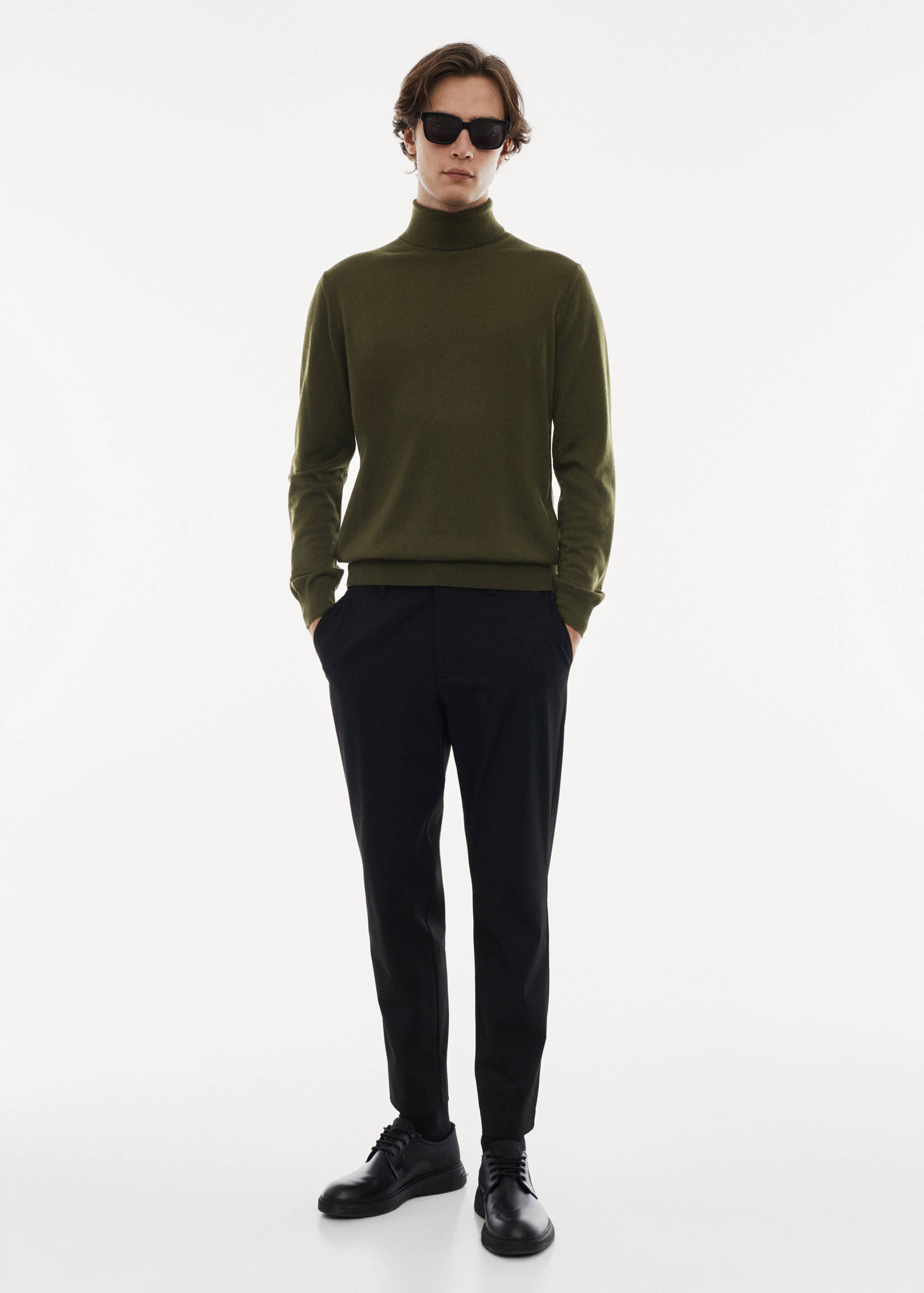 Pull-over 100 % laine mérinos col montant - Plan général