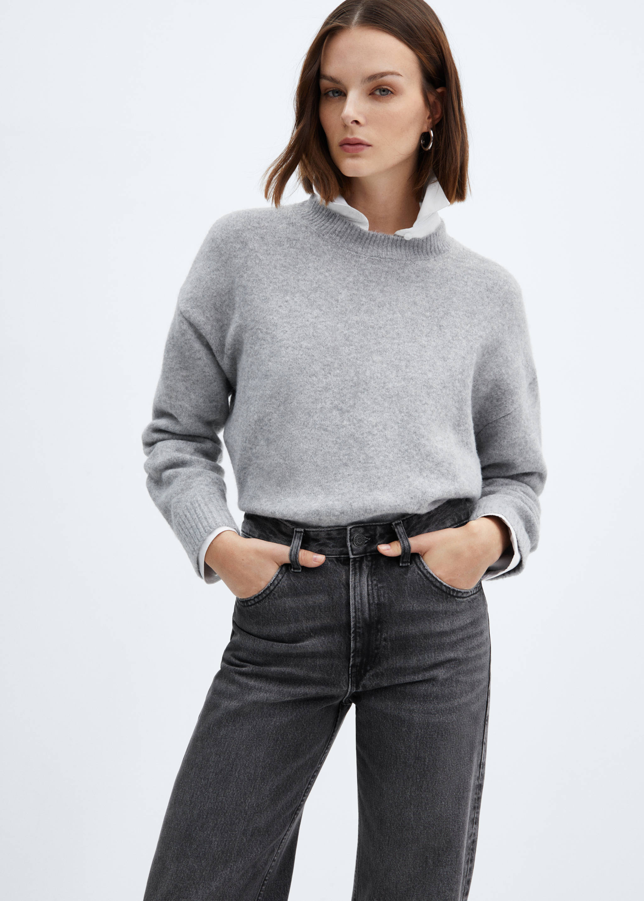 Mid-rise straight jeans - Details of the article 1